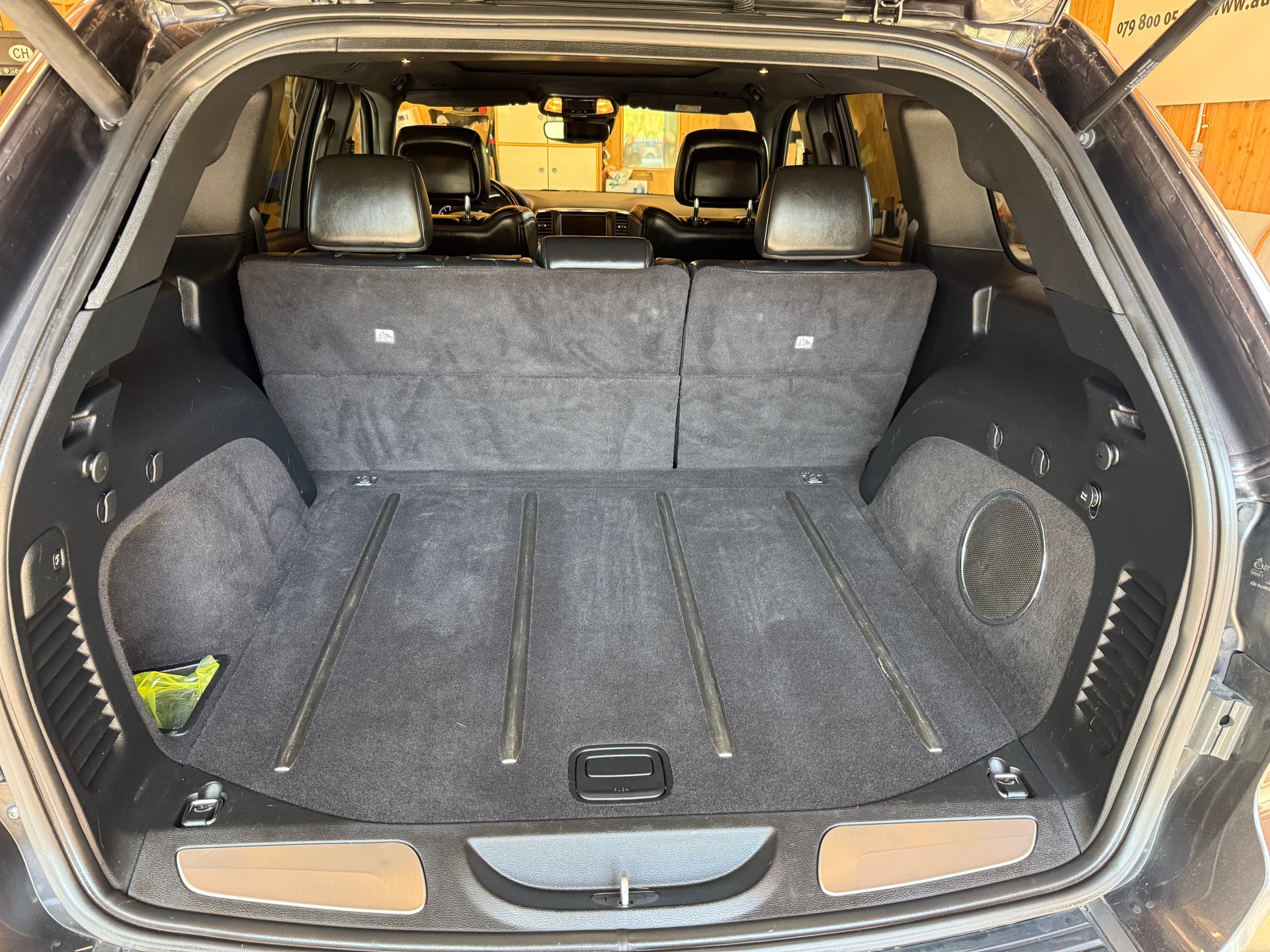 JEEP Grand Cherokee 3.0 CRD 75th Anniversary Automatic-image-17
