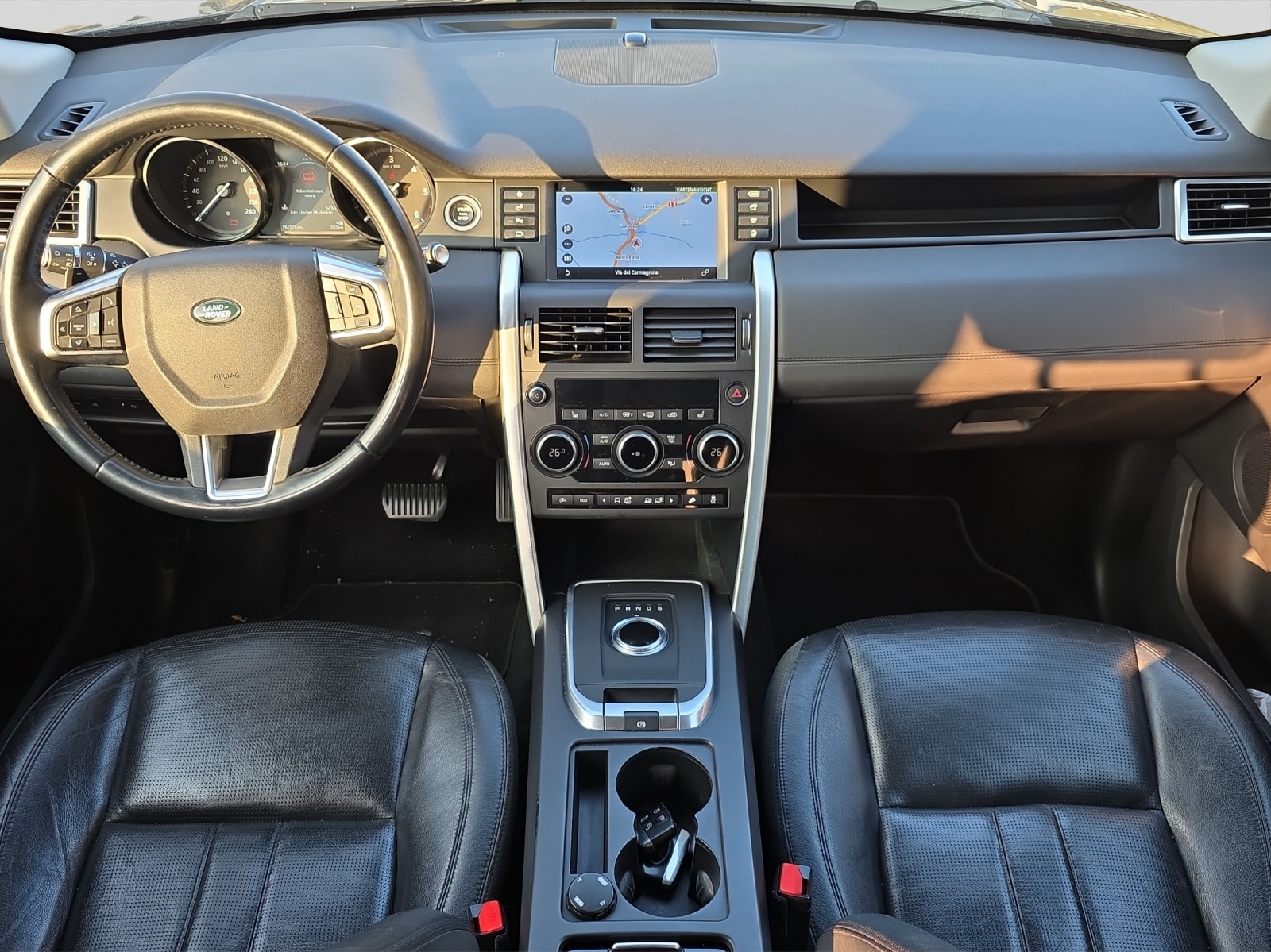 LAND ROVER Discovery Sport 2.0 TD4 HSE AT9-image-10