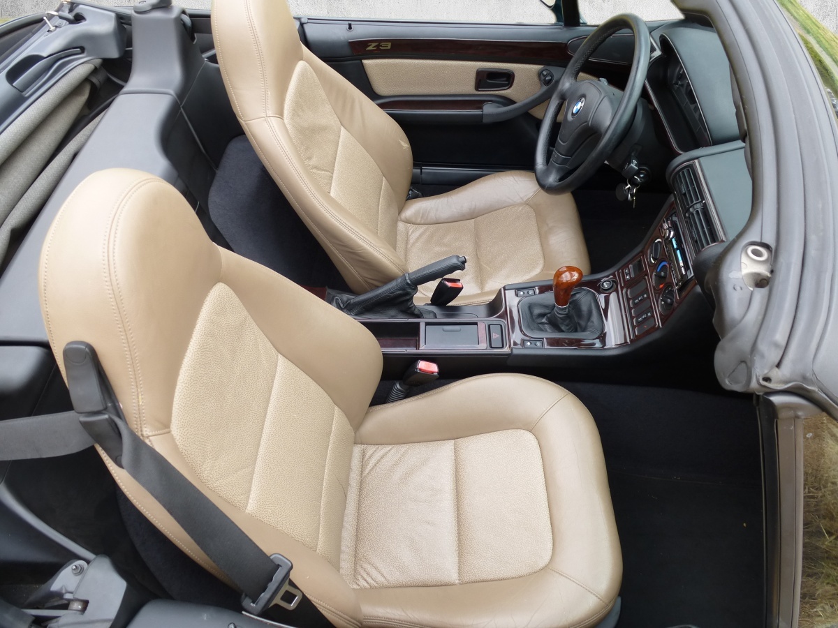 BMW Z3 1.9i Roadster-image-10
