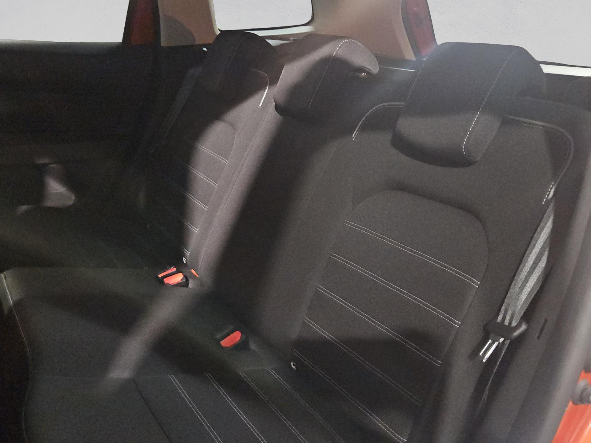 DACIA Duster TCe 150 Prestige 4x4-image-14