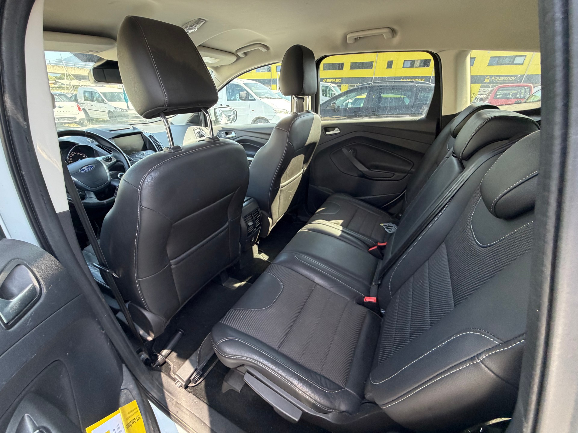 FORD Kuga 2.0 TDCi Titanium S 4WD PowerShift-image-8