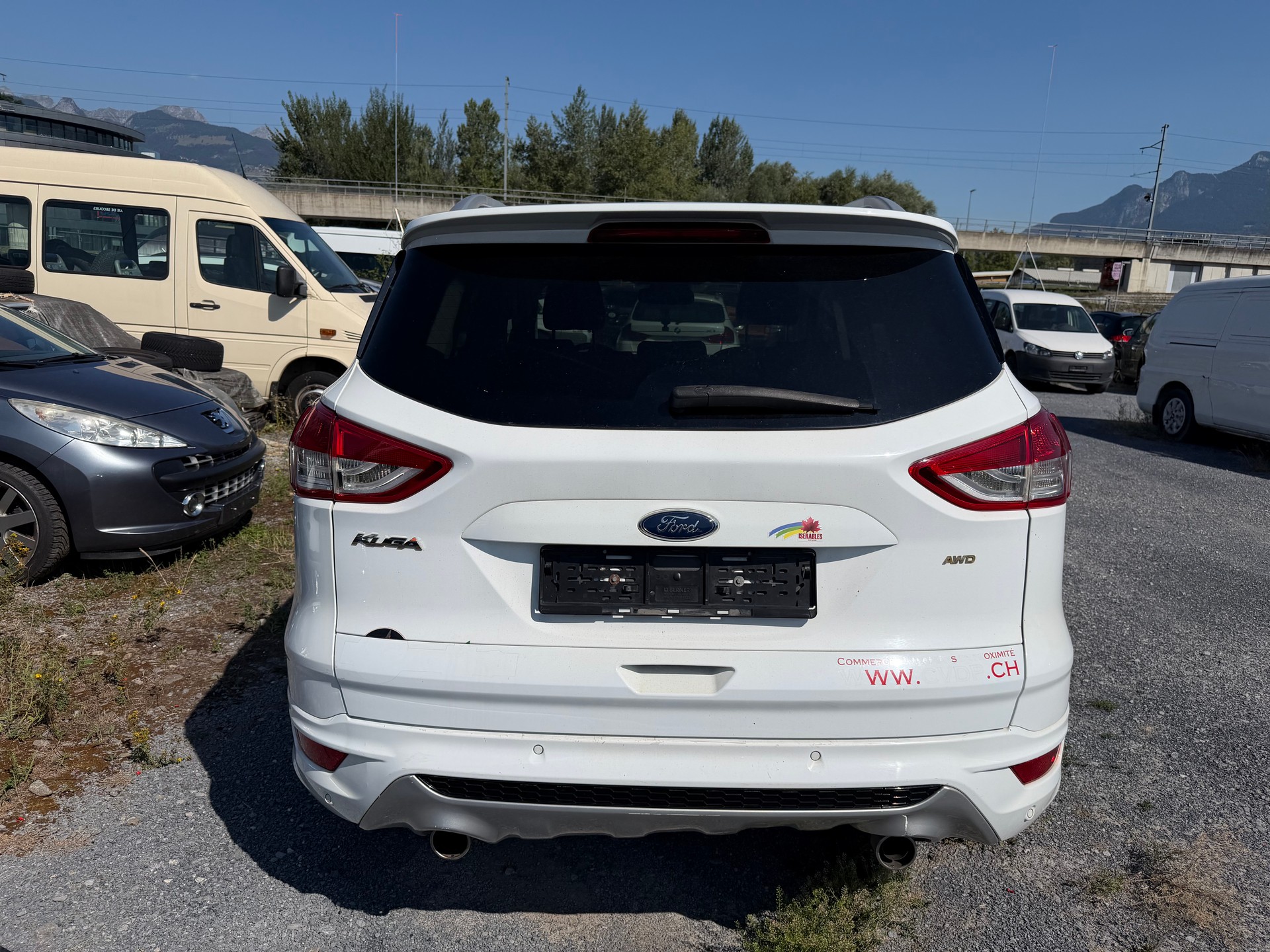 FORD Kuga 2.0 TDCi Titanium S 4WD PowerShift-image-3