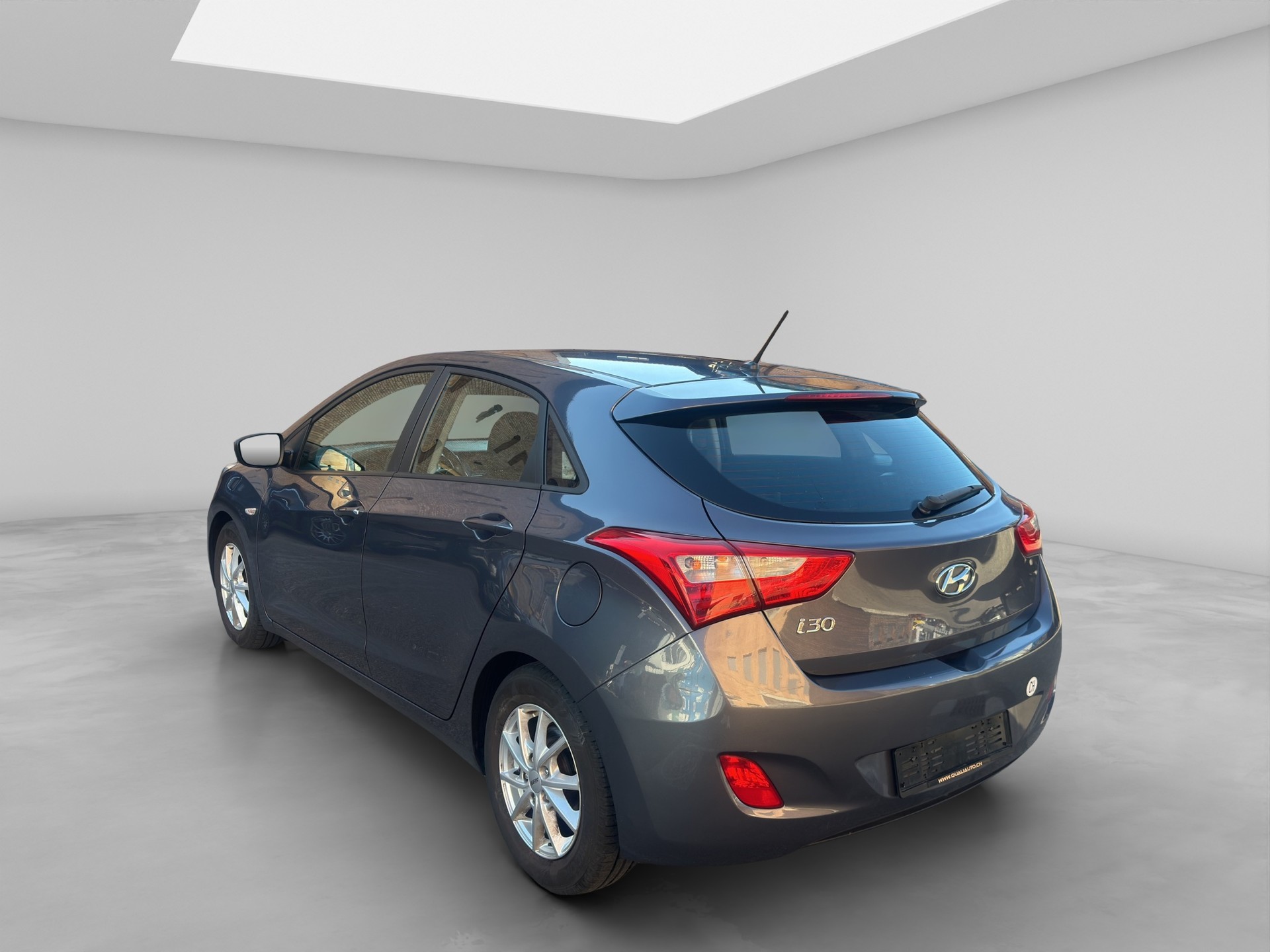 HYUNDAI i30 Wagon 1.4 Pica-image-3