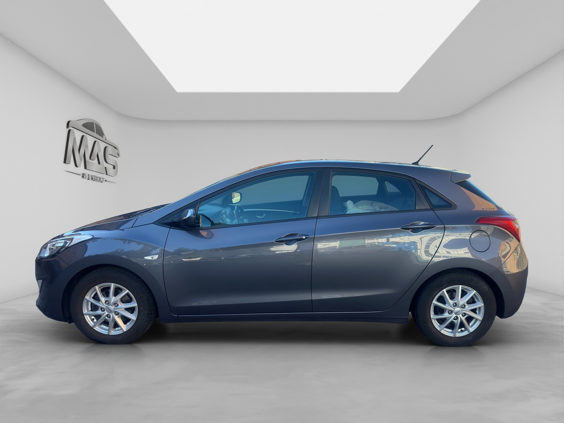 HYUNDAI i30 Wagon 1.4 Pica-image-2