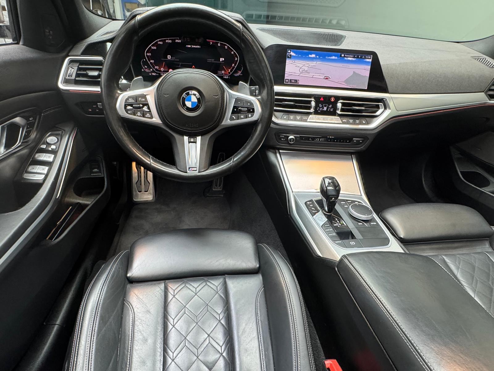 BMW M340i xDriveTouring Steptronic M Sport-image-17