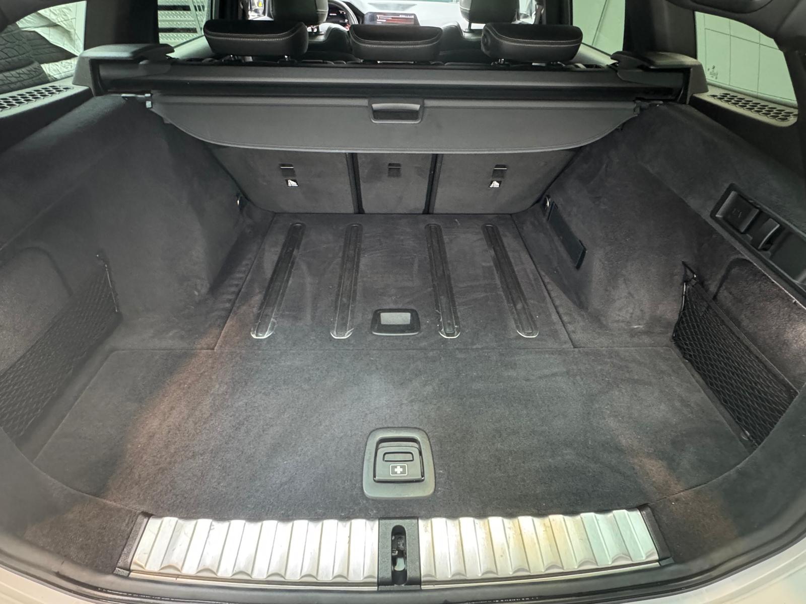 BMW M340i xDriveTouring Steptronic M Sport-image-26