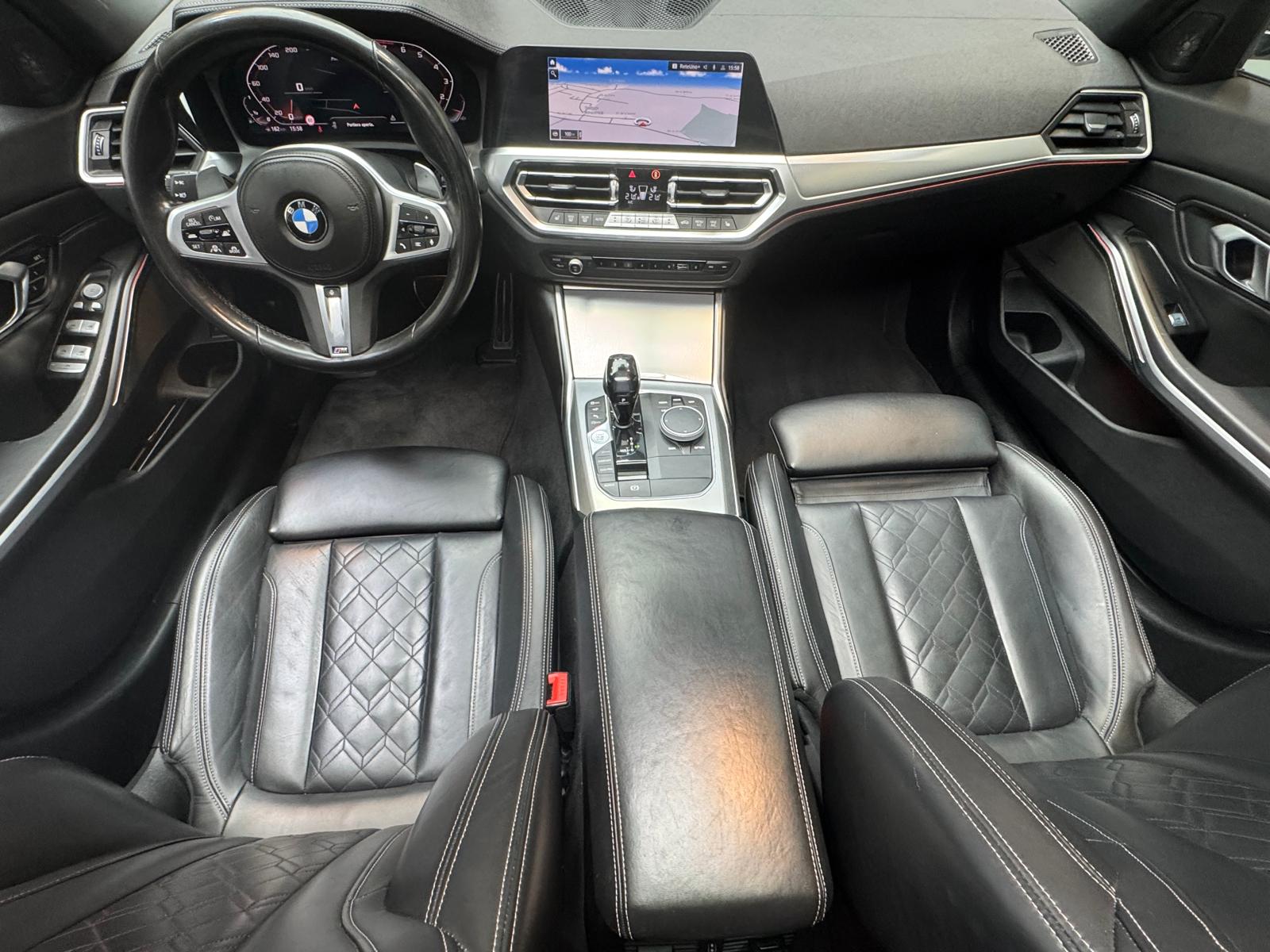 BMW M340i xDriveTouring Steptronic M Sport-image-15