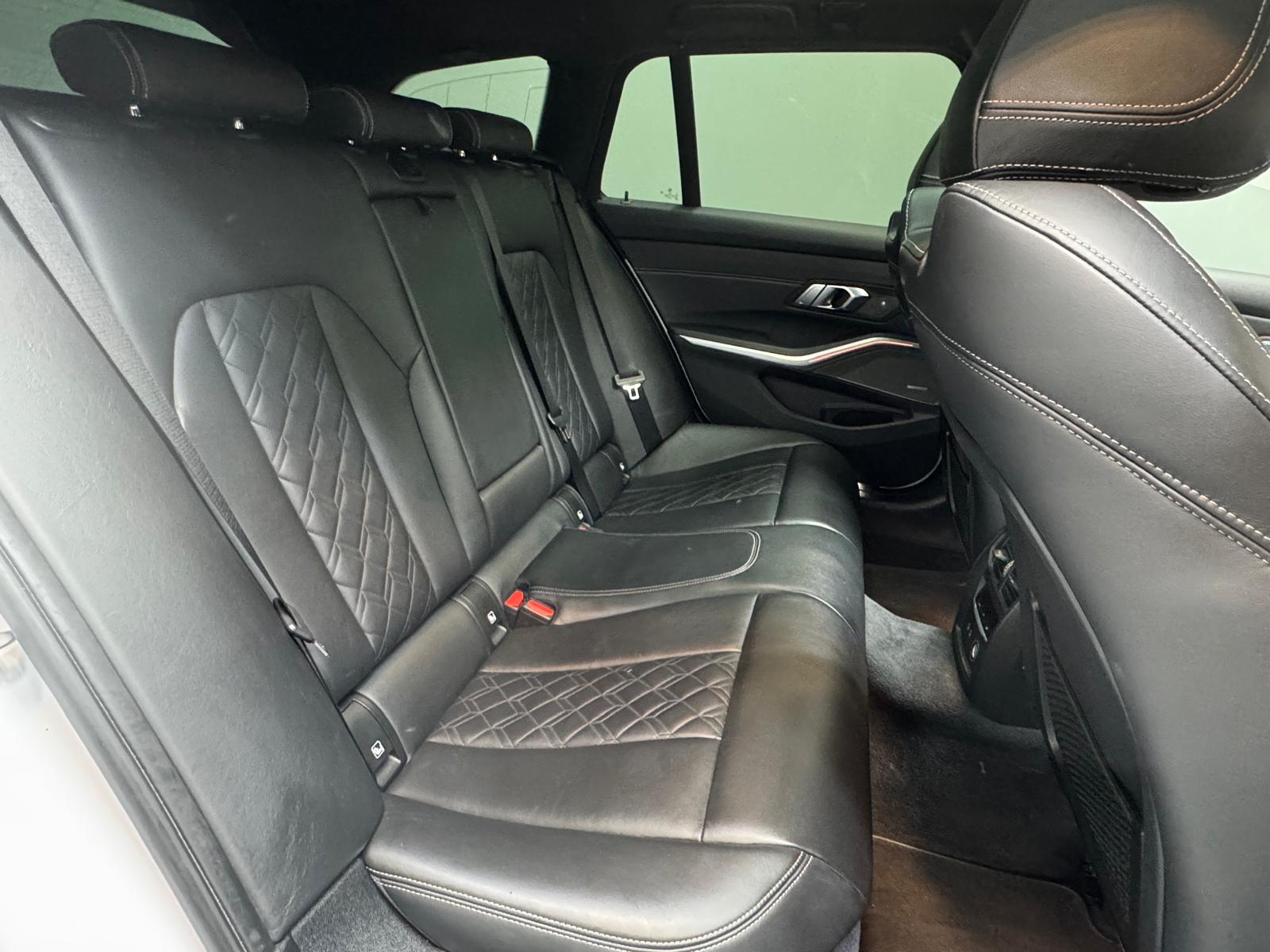 BMW M340i xDriveTouring Steptronic M Sport-image-13