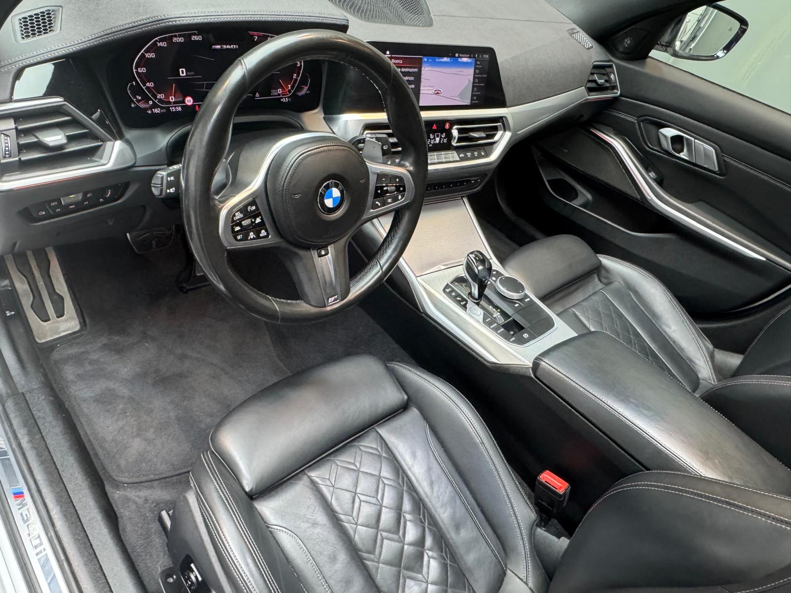 BMW M340i xDriveTouring Steptronic M Sport-image-14