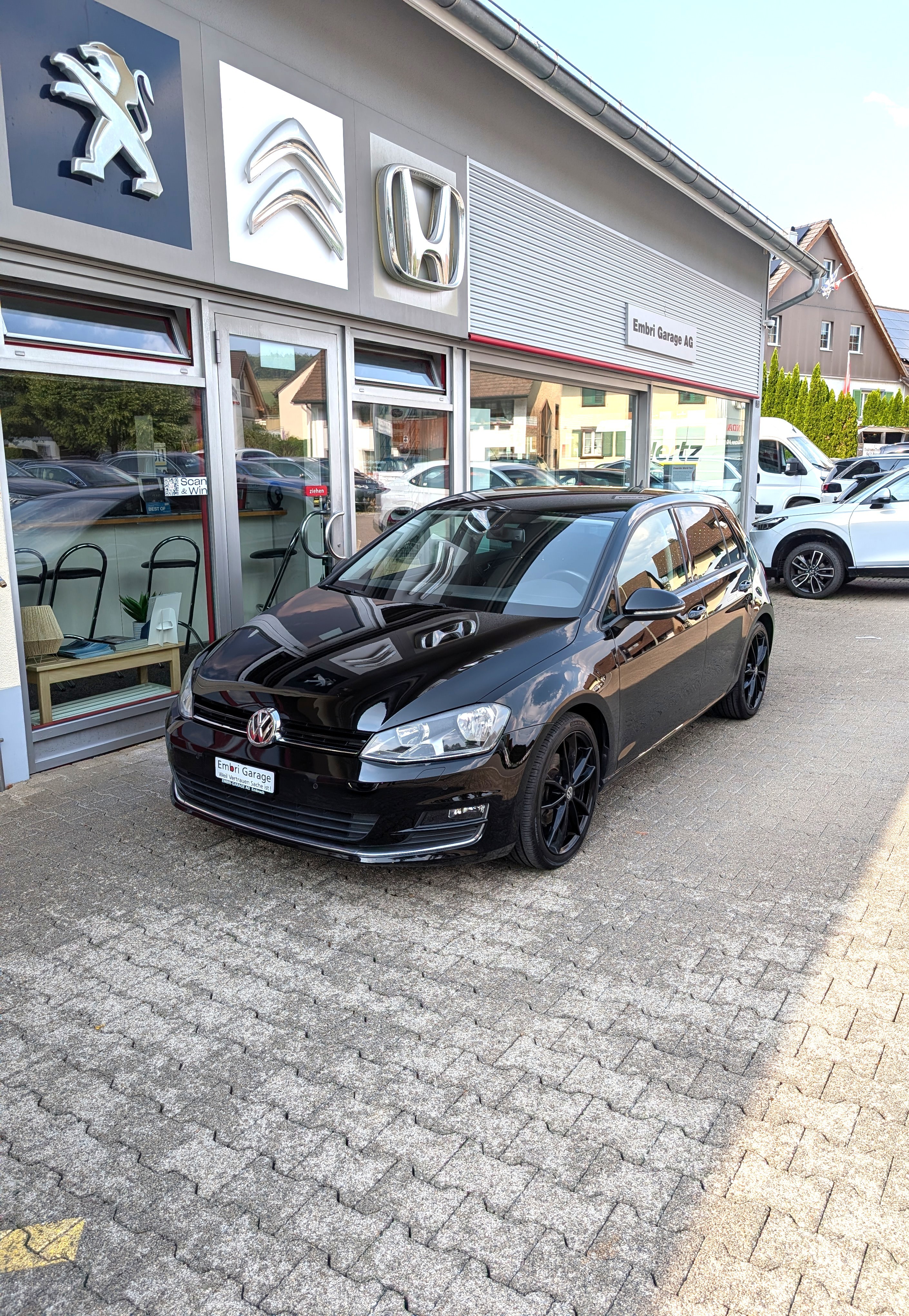 Car photo