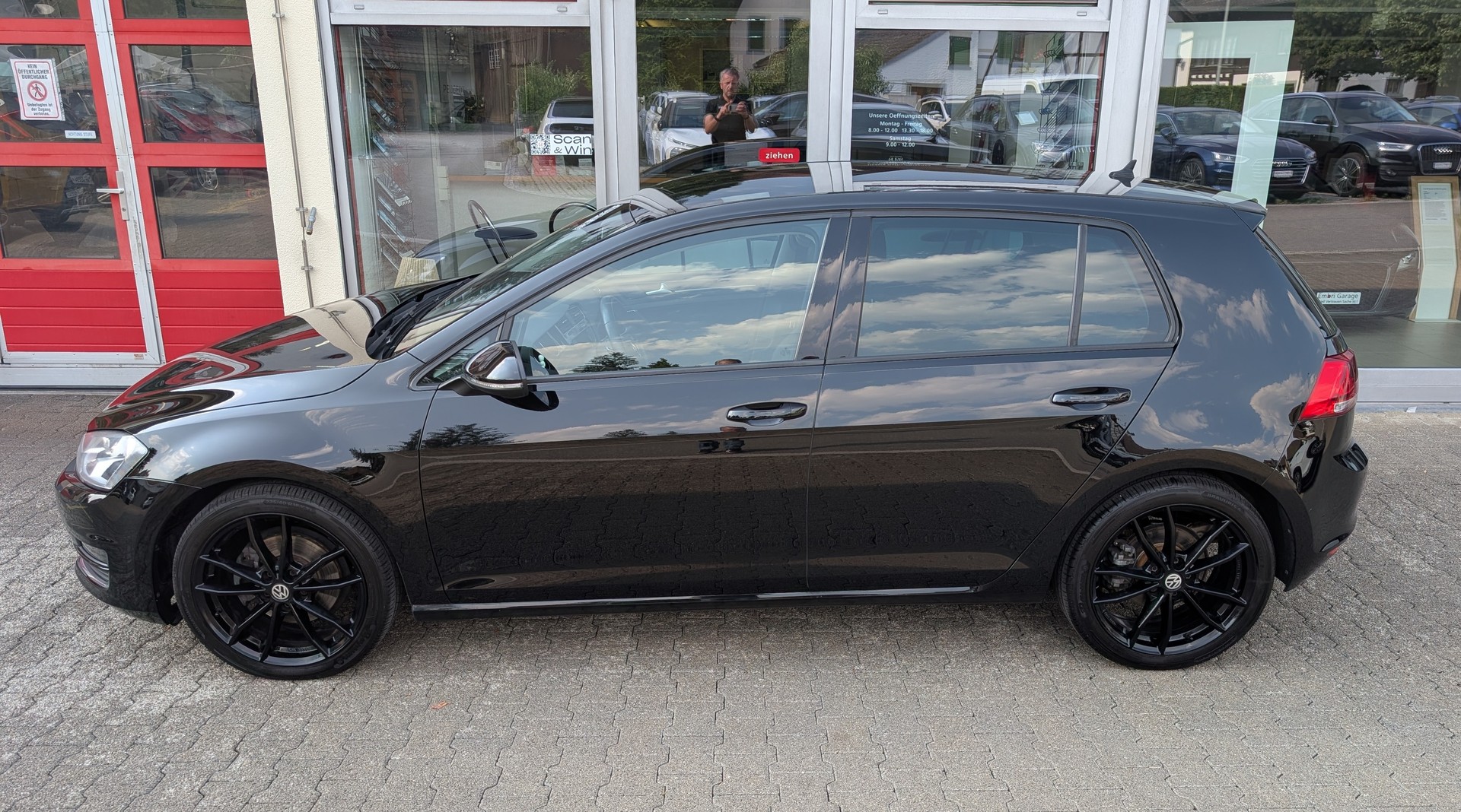 VW Golf 1.4 TSI R-Line Design DSG-image-3