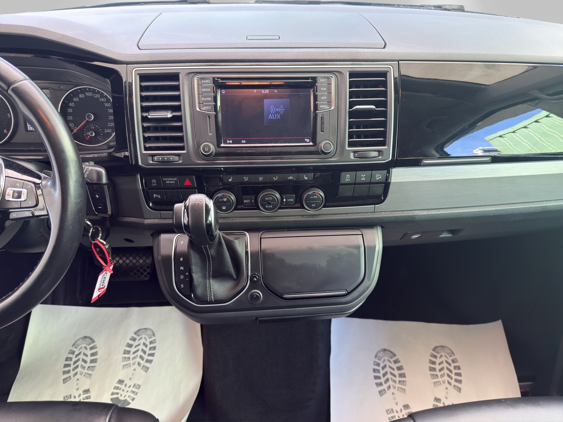 VW T6 California 2.0 Bi-TDI Beach Liberty 4Motion DSG-image-10