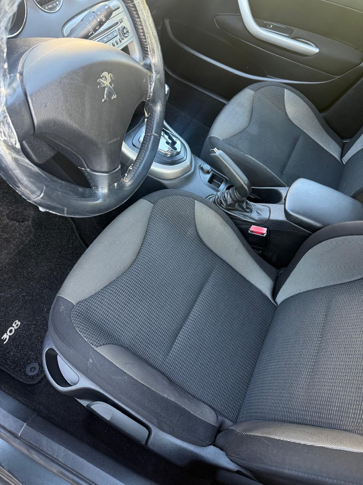 PEUGEOT 308 1.6 16V VTI Active Automatic-image-8