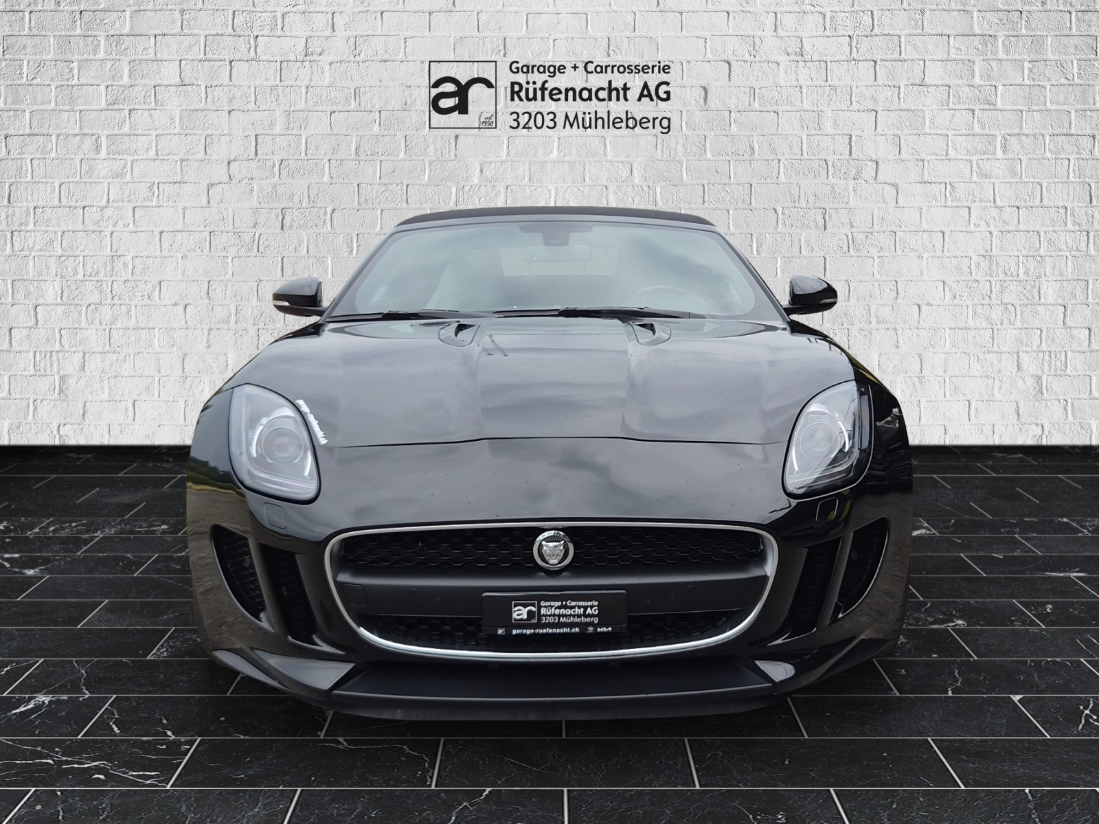 JAGUAR F-Type Convertible 3.0 V6-image-2