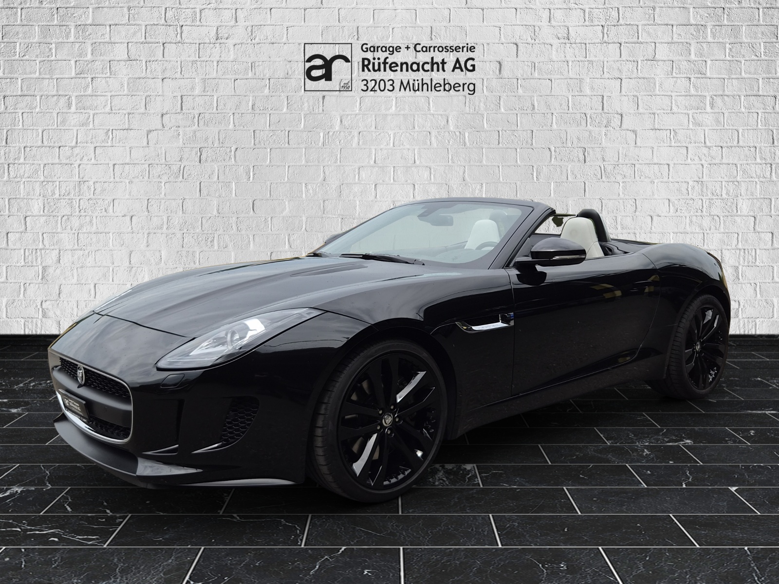 JAGUAR F-Type Convertible 3.0 V6-image-8