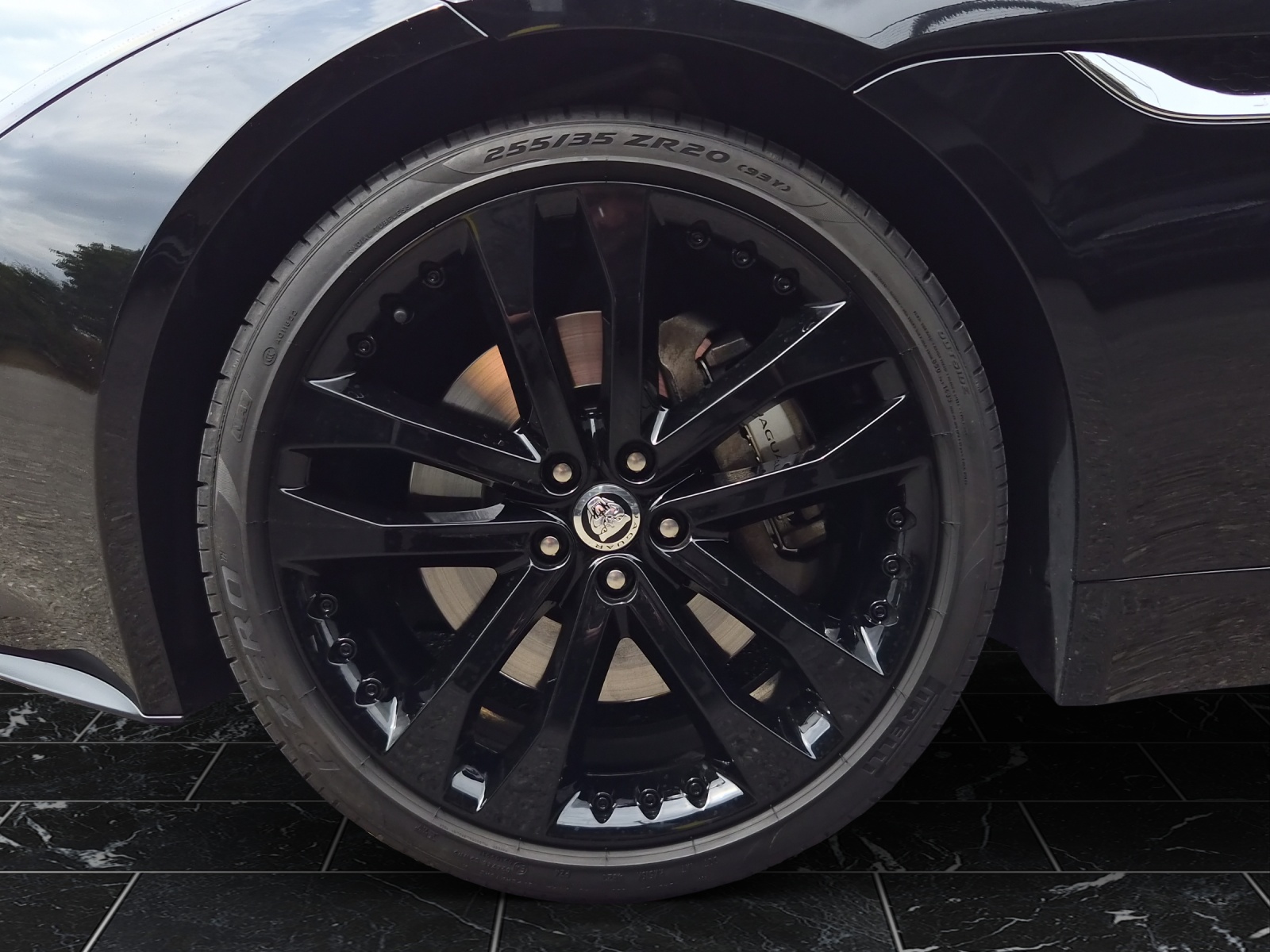 JAGUAR F-Type Convertible 3.0 V6-image-10