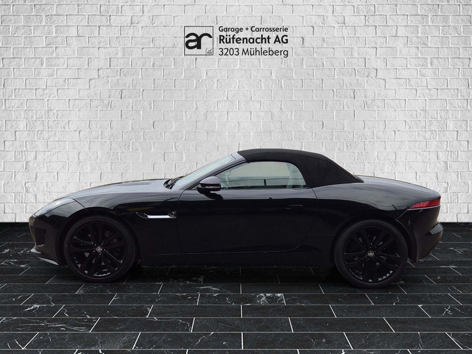 JAGUAR F-Type Convertible 3.0 V6-image-4