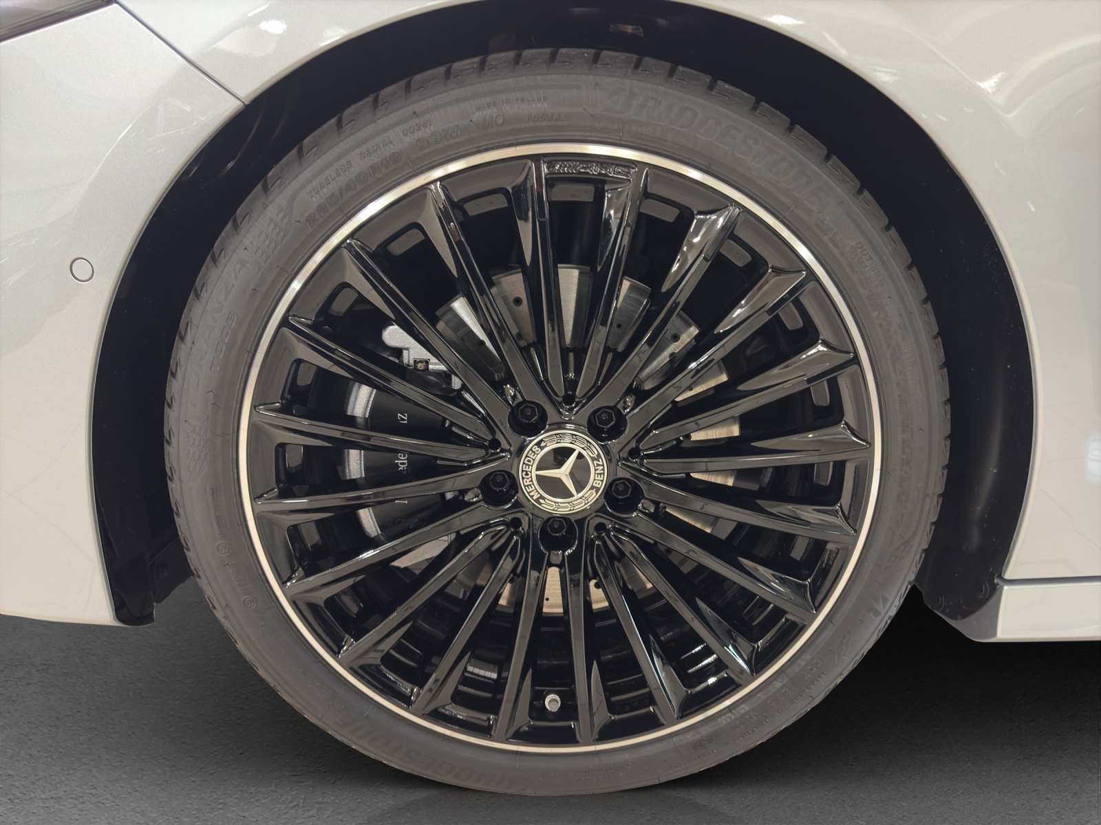 MERCEDES-BENZ A 220 4M Berline Compacte-image-14
