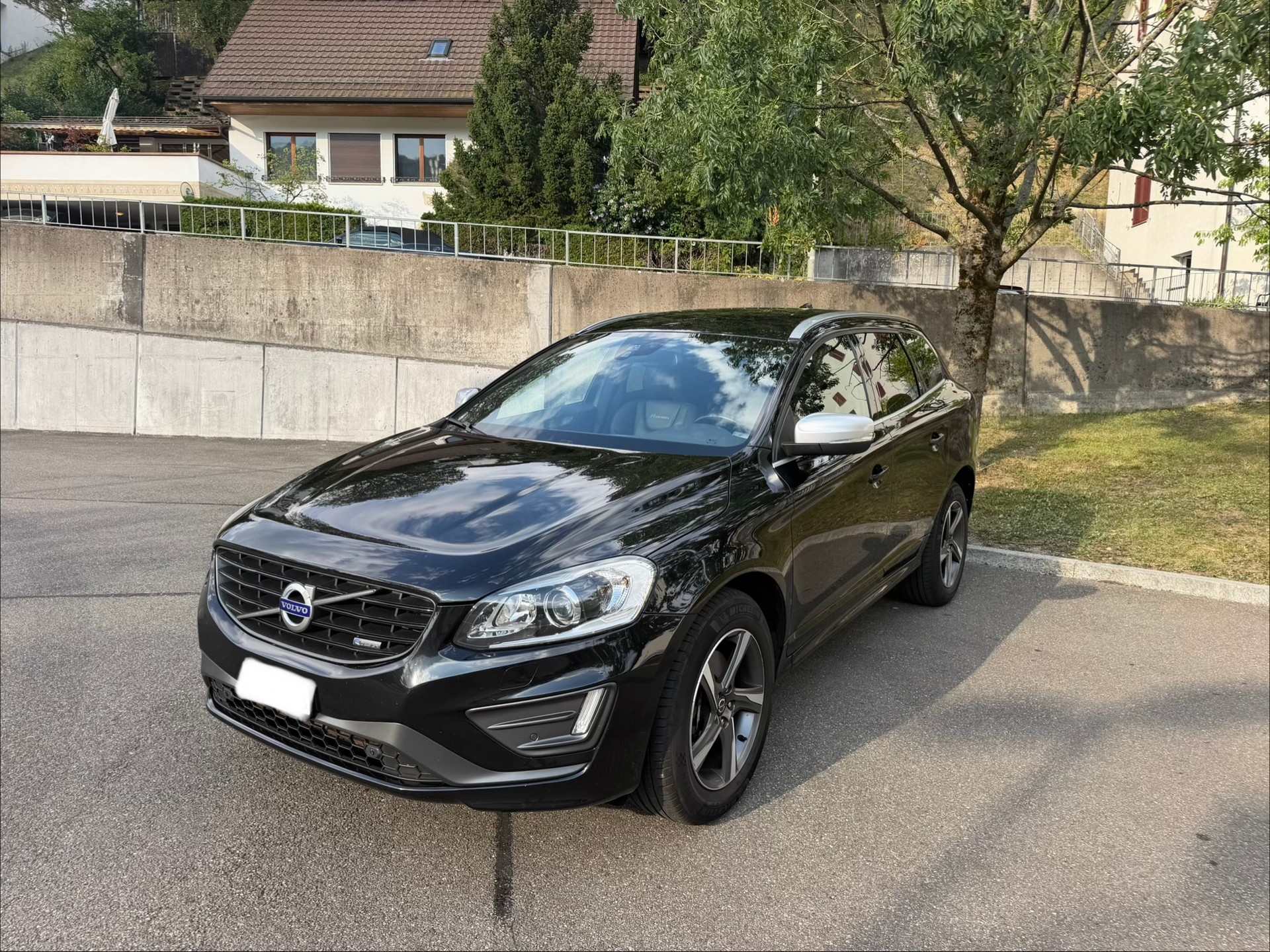 VOLVO XC60 3.0 T6 Summum R-Design AWD-image-0