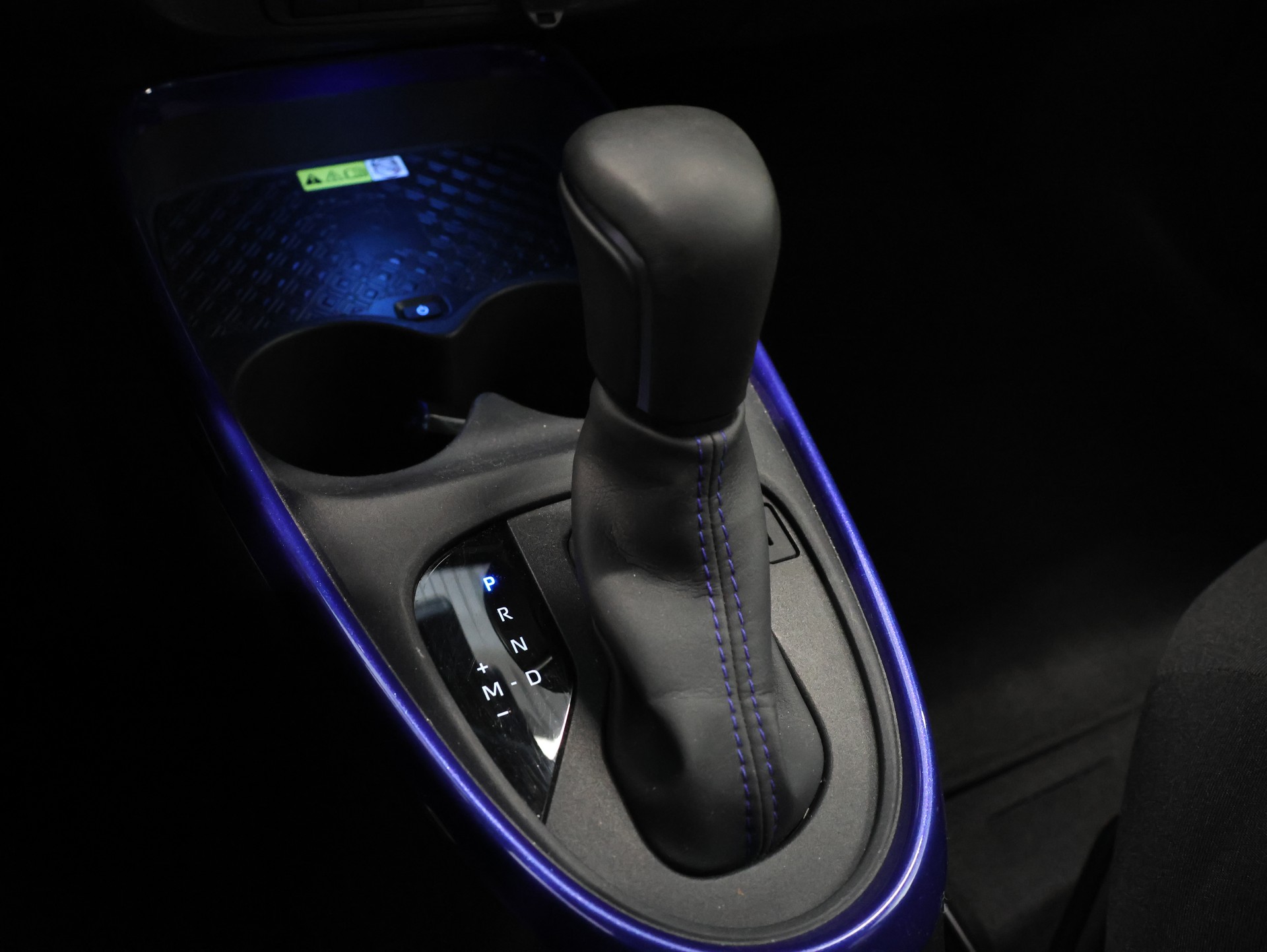 TOYOTA Aygo X 1.0 VVT-i Trend CVT *Sitzheizung* *Rückfahrkamera* *Faltdach*-image-19