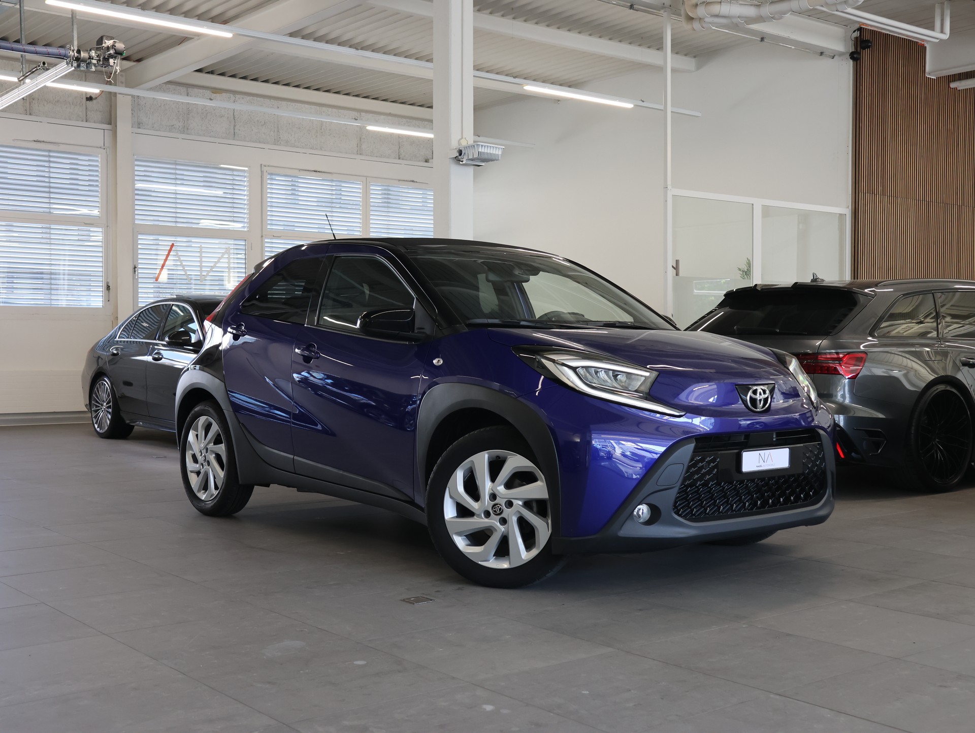 TOYOTA Aygo X 1.0 VVT-i Trend CVT *Sitzheizung* *Rückfahrkamera* *Faltdach*-image-0