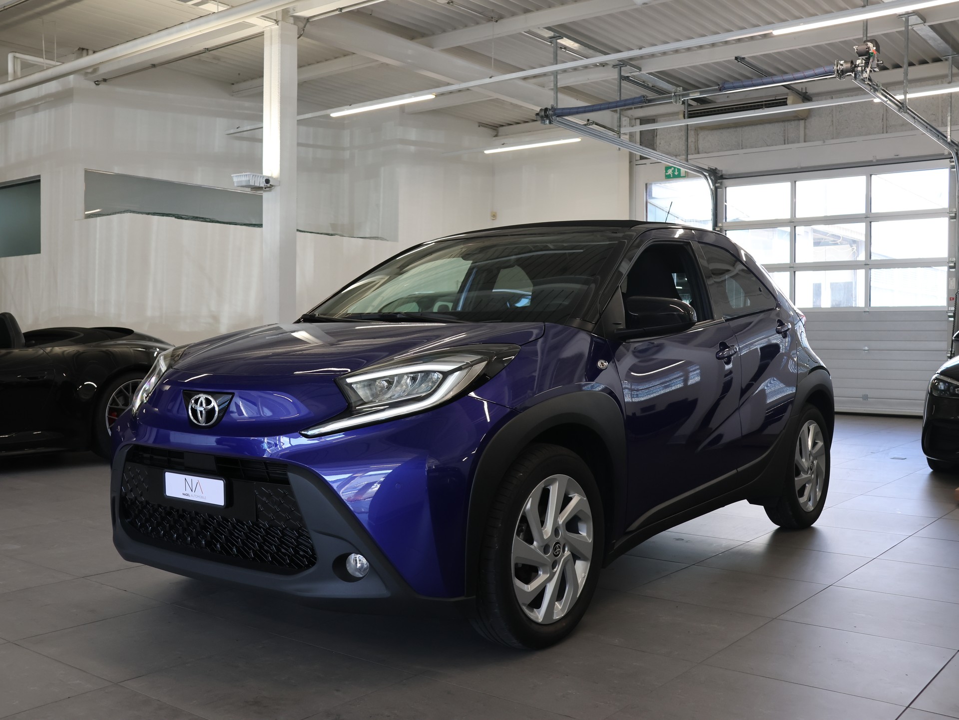 TOYOTA Aygo X 1.0 VVT-i Trend CVT *Sitzheizung* *Rückfahrkamera* *Faltdach*-image-3