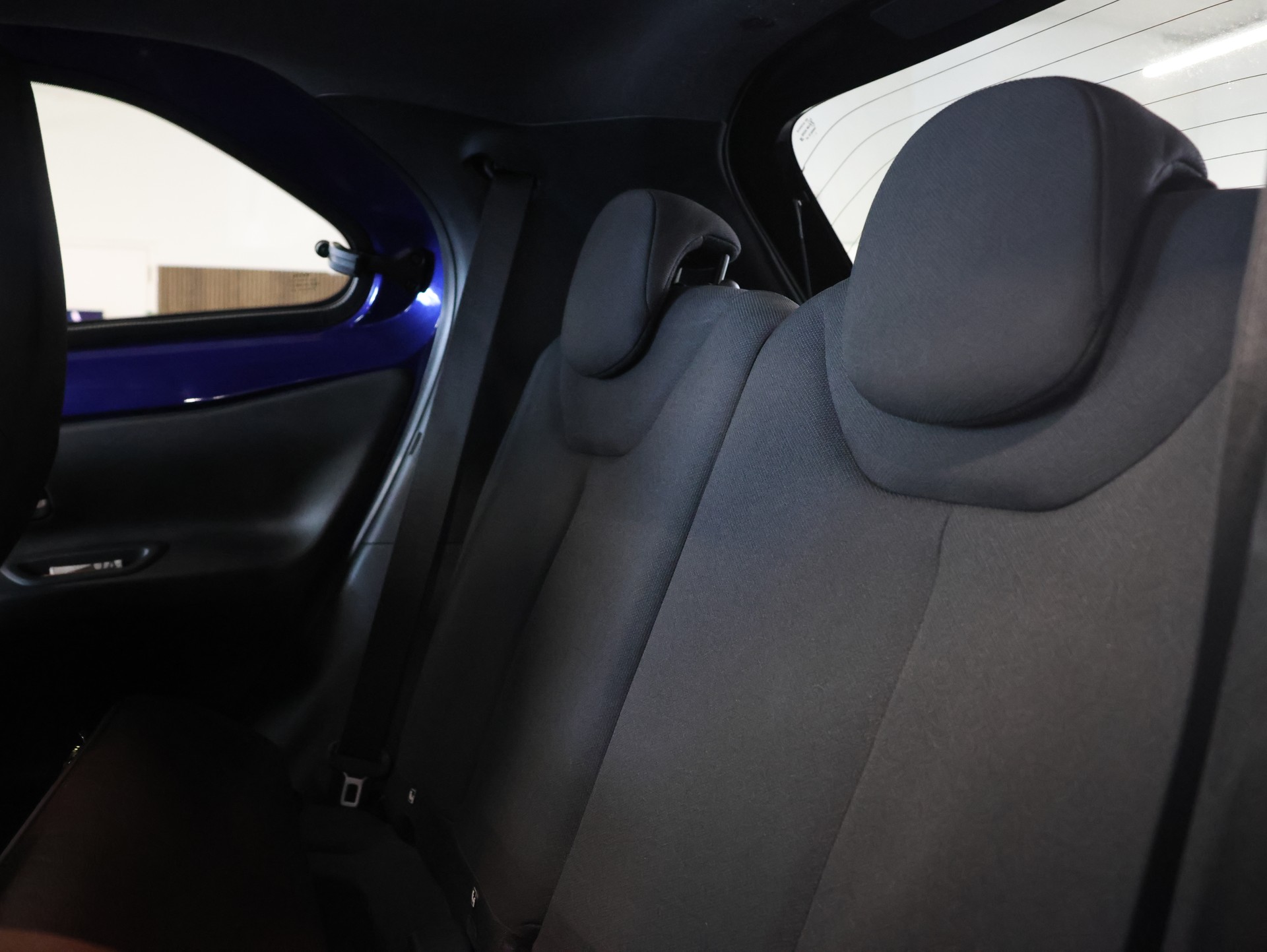 TOYOTA Aygo X 1.0 VVT-i Trend CVT *Sitzheizung* *Rückfahrkamera* *Faltdach*-image-25