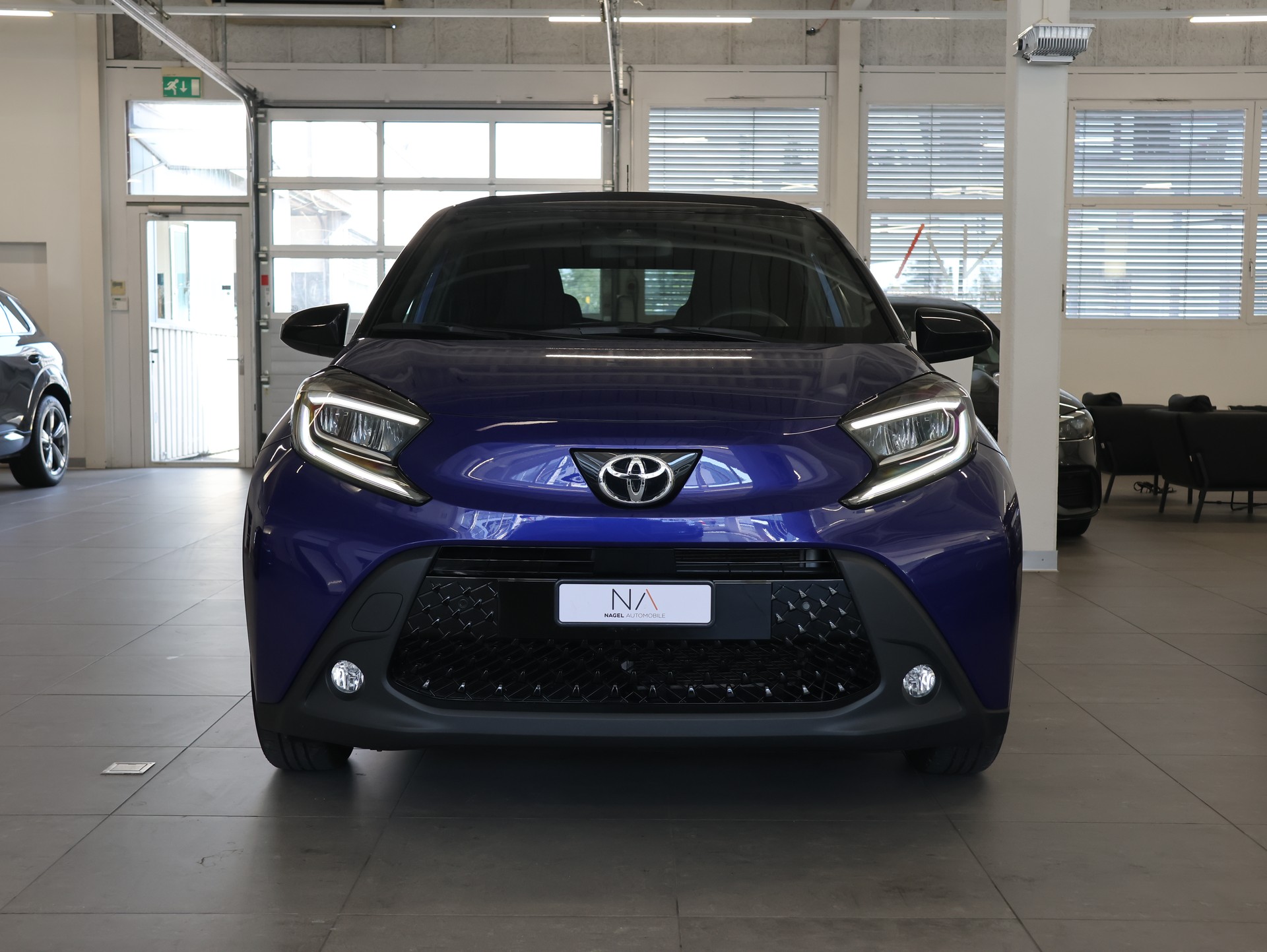 TOYOTA Aygo X 1.0 VVT-i Trend CVT *Sitzheizung* *Rückfahrkamera* *Faltdach*-image-2