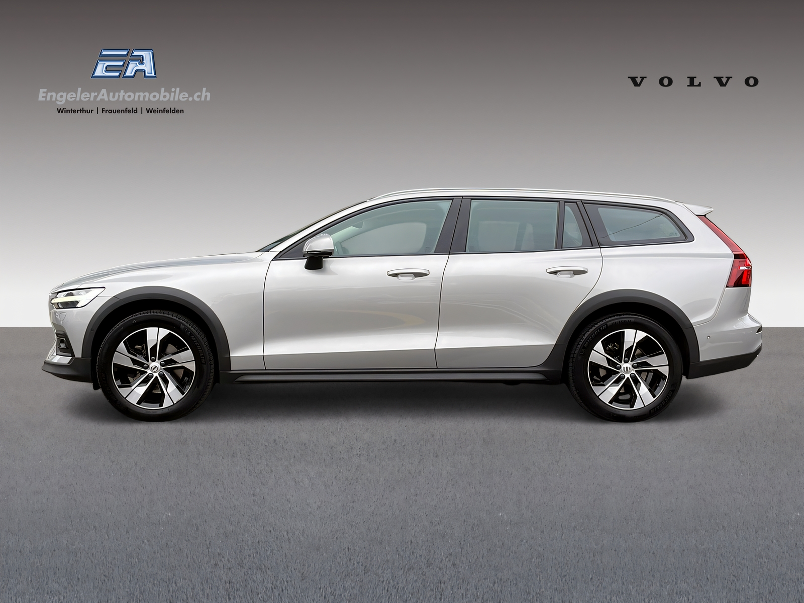 VOLVO V60 Cross Country 2.0 B4 Plus AWD-showroom-element-2