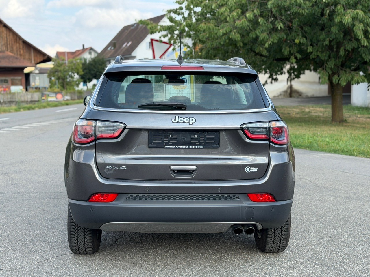 JEEP Compass 1.4 Turbo Limited AWD 9ATX-image-4