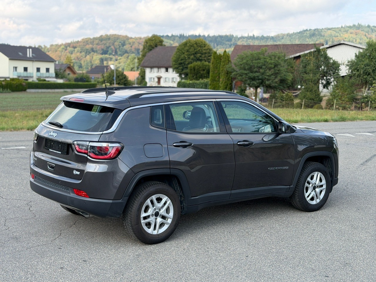 JEEP Compass 1.4 Turbo Limited AWD 9ATX-image-14