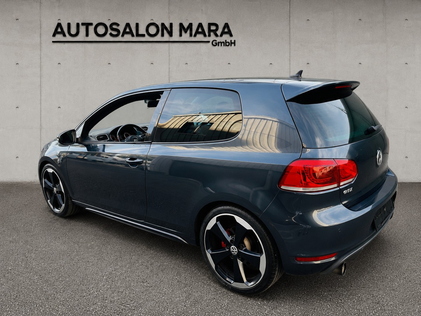 VW Golf 2.0 TSI GTI Team-image-3