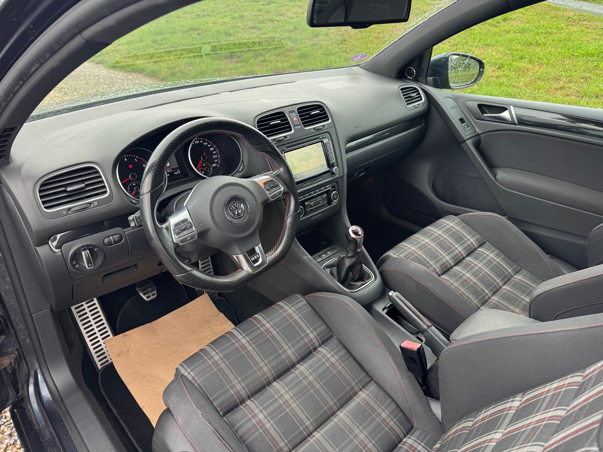 VW Golf 2.0 TSI GTI Team-image-2
