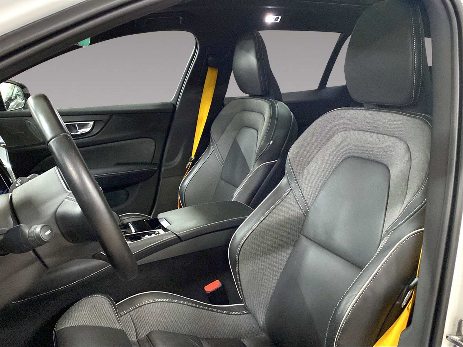 VOLVO V60 2.0 T8 TE Polestar eAWD-image-7