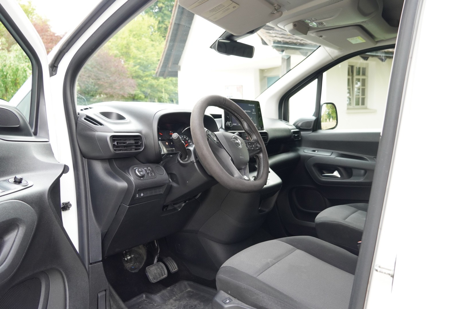 OPEL Combo 1.5 Dynamic start/stop A-image-4