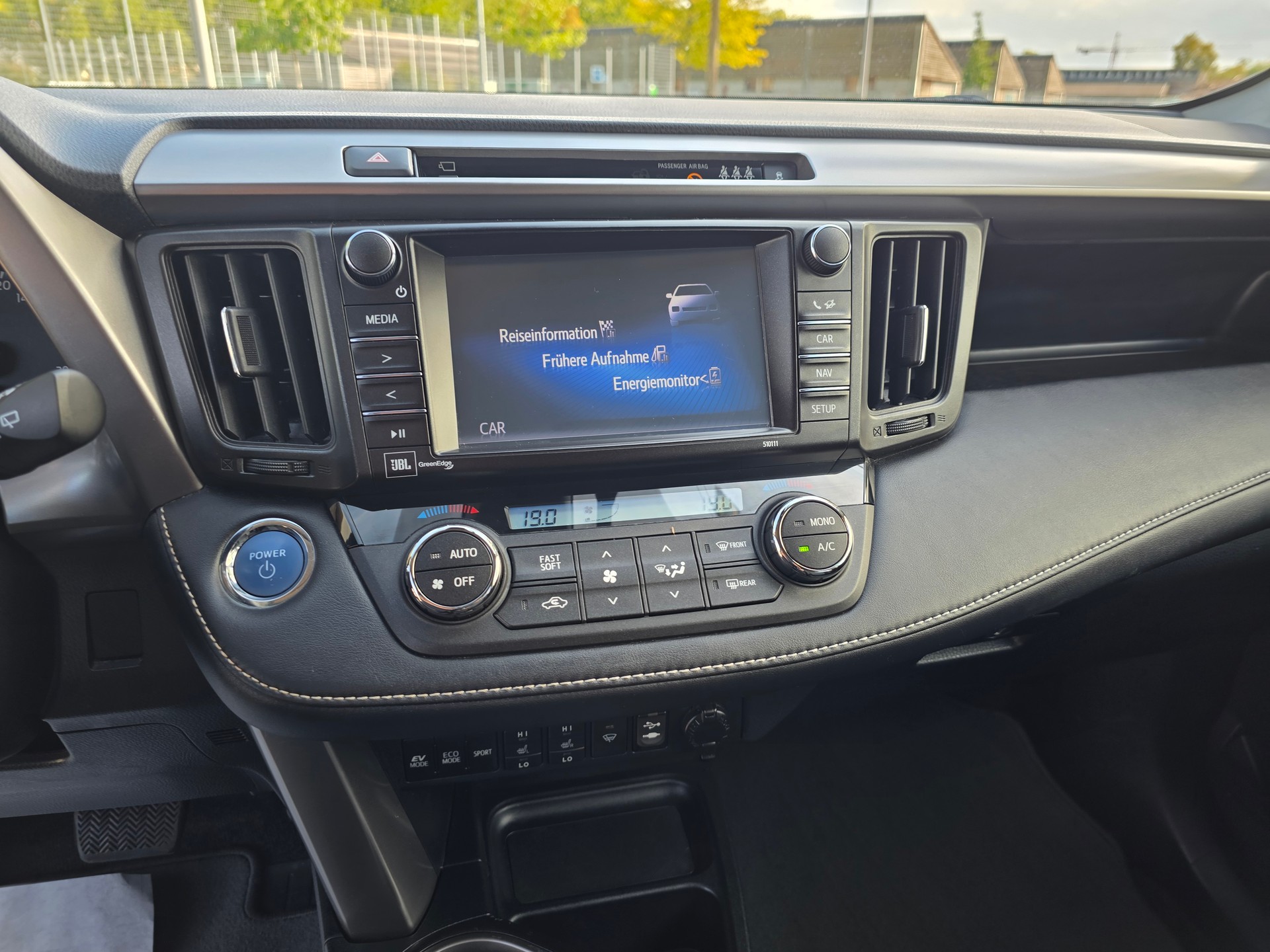 TOYOTA RAV-4 2.5 HSD Sol Premium e-CVT-image-20