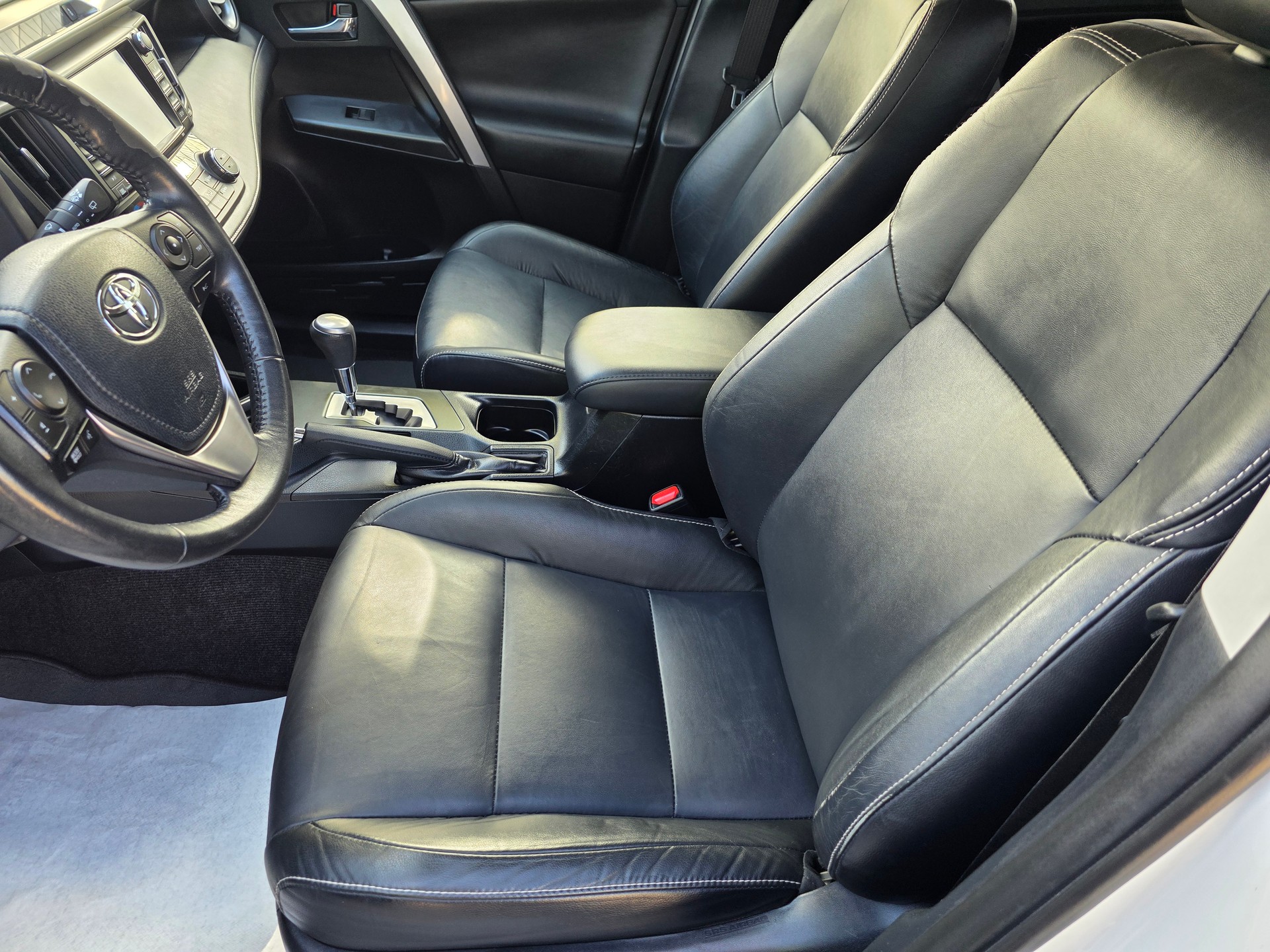 TOYOTA RAV-4 2.5 HSD Sol Premium e-CVT-image-11