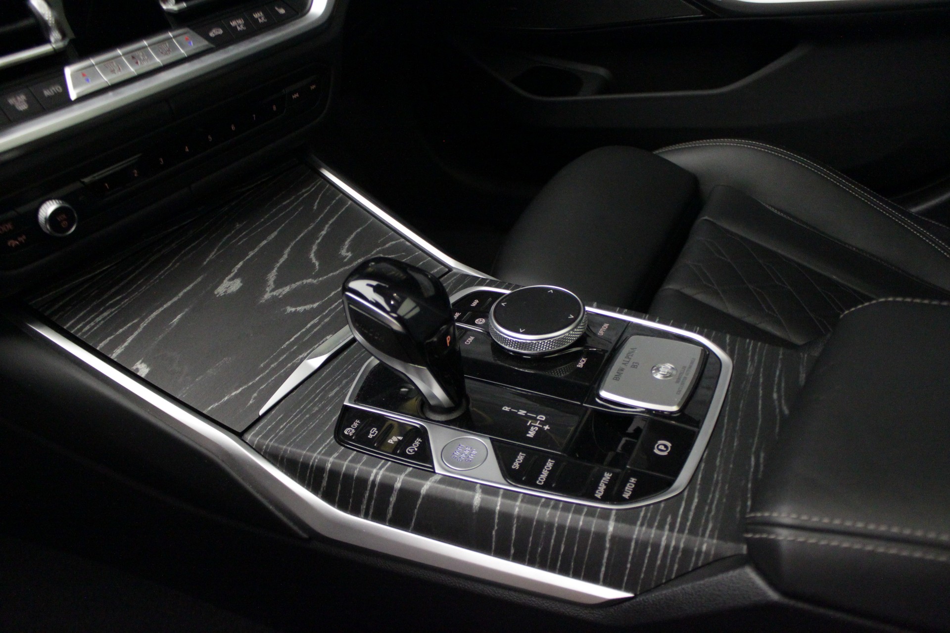 BMW-ALPINA B3 BiTurbo Touring 3.0 xDrive Switch-Tronic-image-23