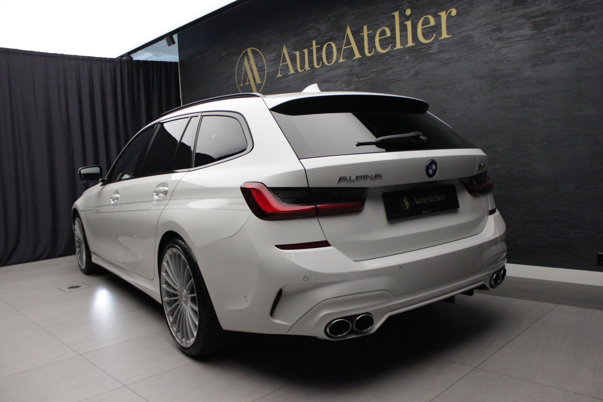 BMW-ALPINA B3 BiTurbo Touring 3.0 xDrive Switch-Tronic-image-11