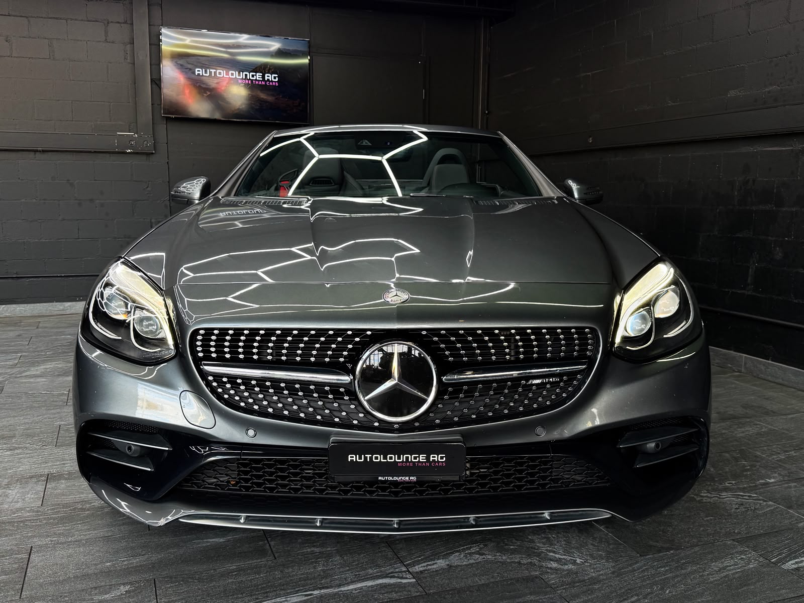 MERCEDES-BENZ SLC 43 AMG 9G-Tronic-image-2