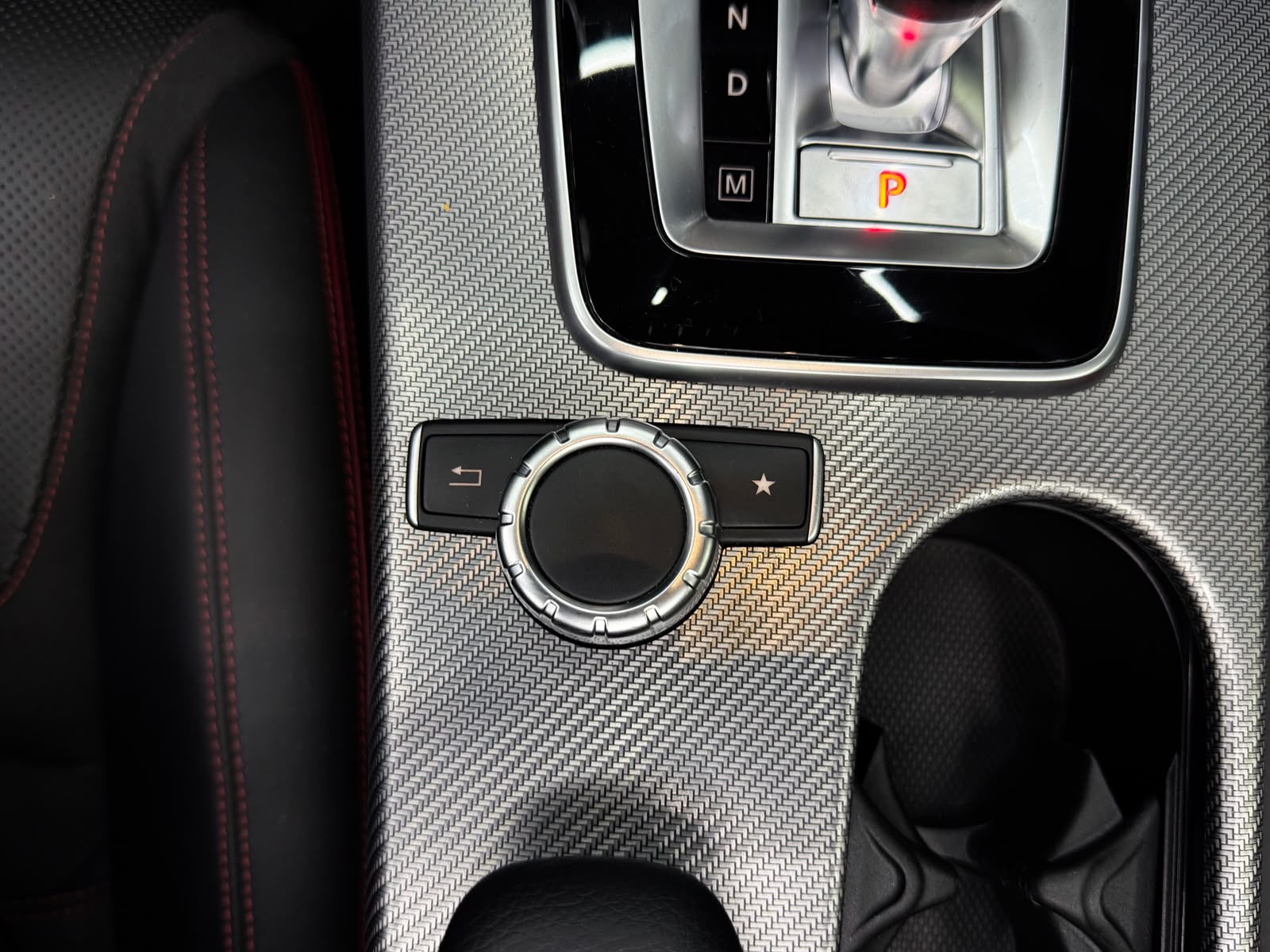 MERCEDES-BENZ SLC 43 AMG 9G-Tronic-image-16