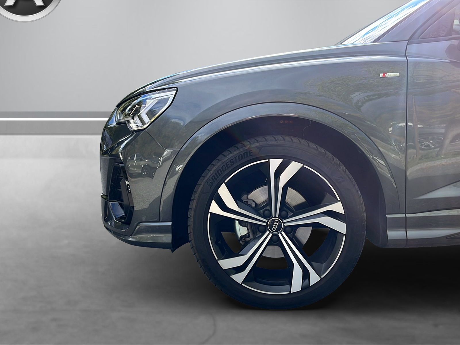 AUDI Q3 Sportback 110 kW TFSI S tronic-image-8