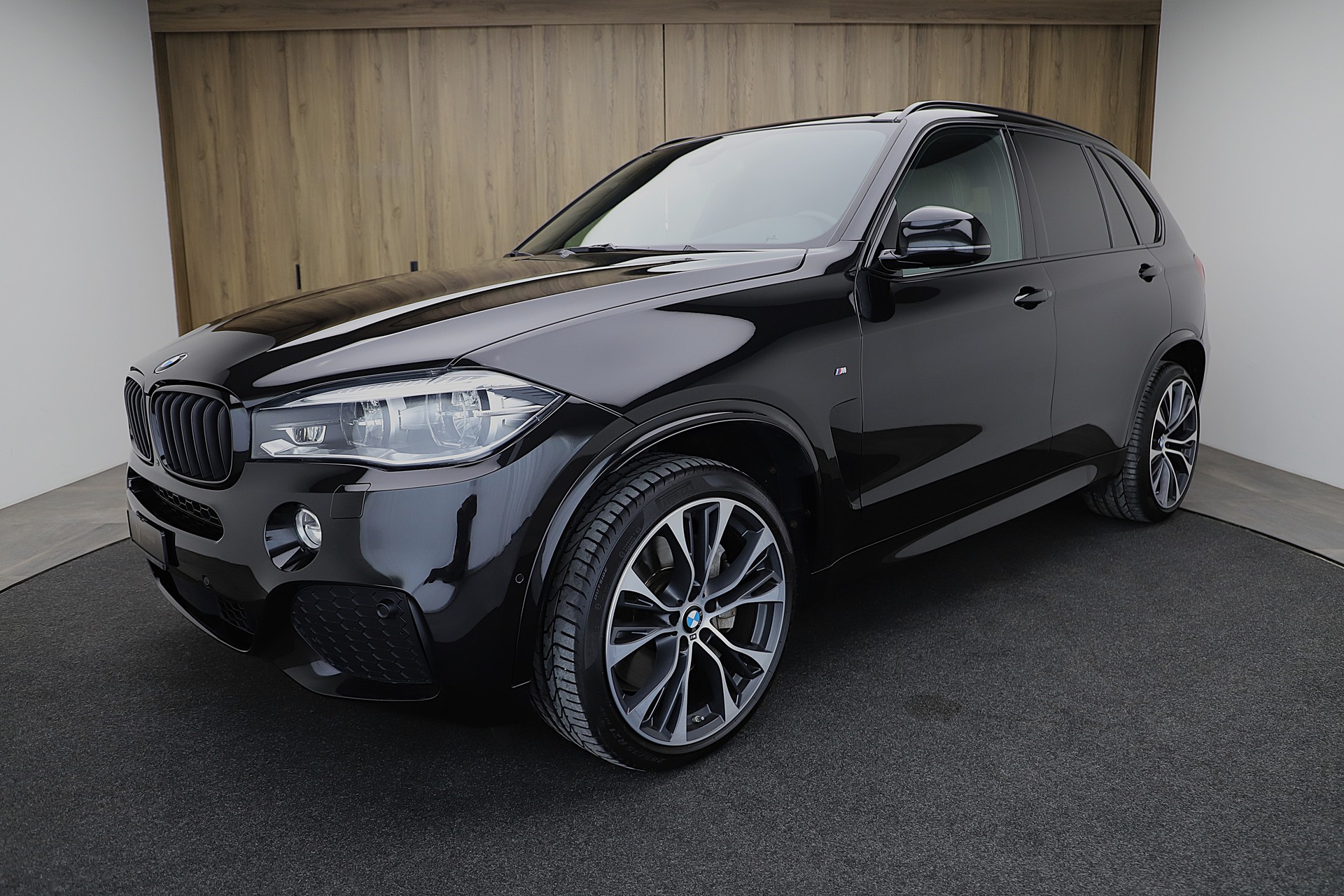BMW X5 xDrive 50i Pure M Sport Steptronic