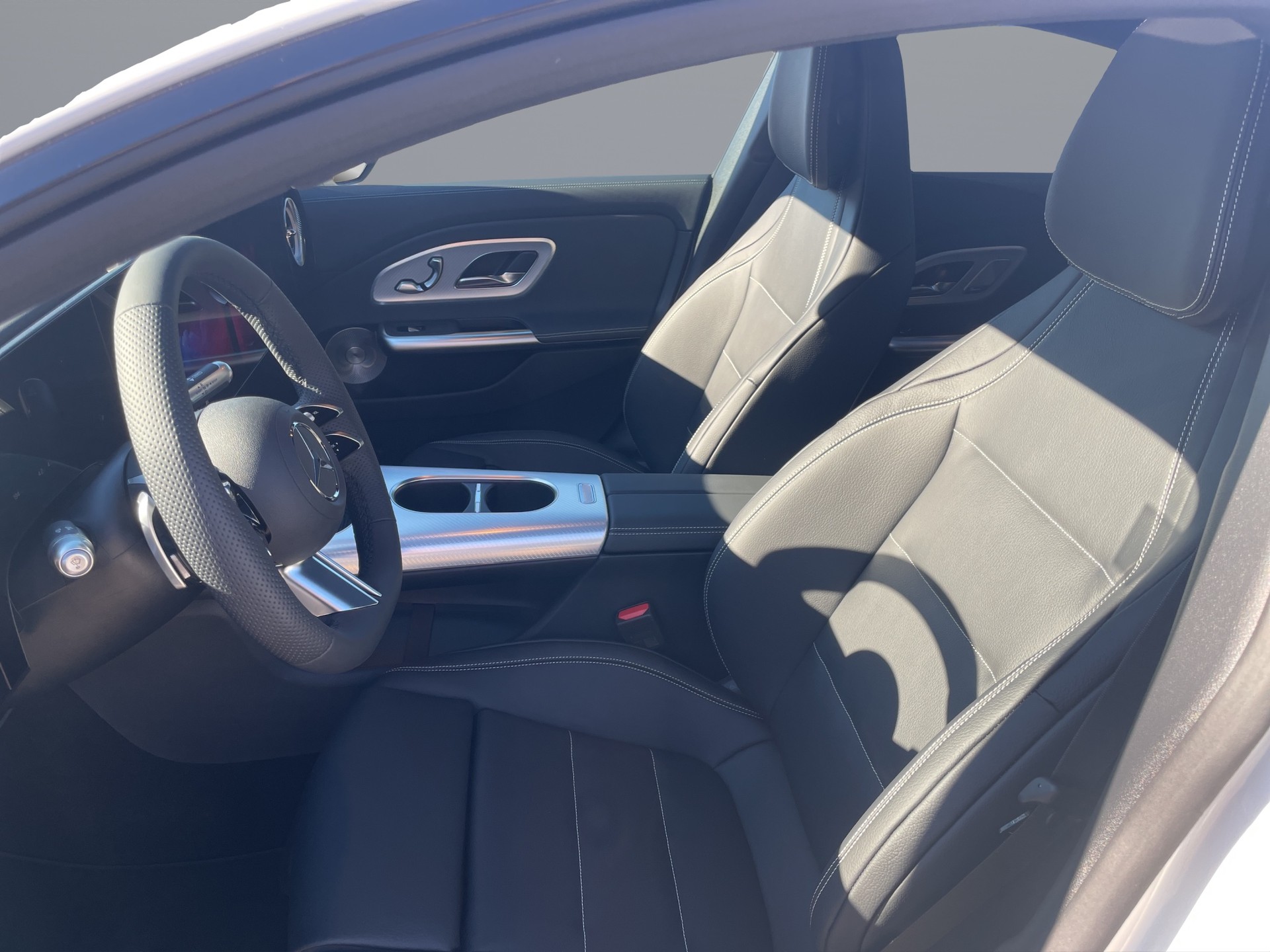MERCEDES-BENZ CLA 350 4 Matic 85 kWh EQ-image-7
