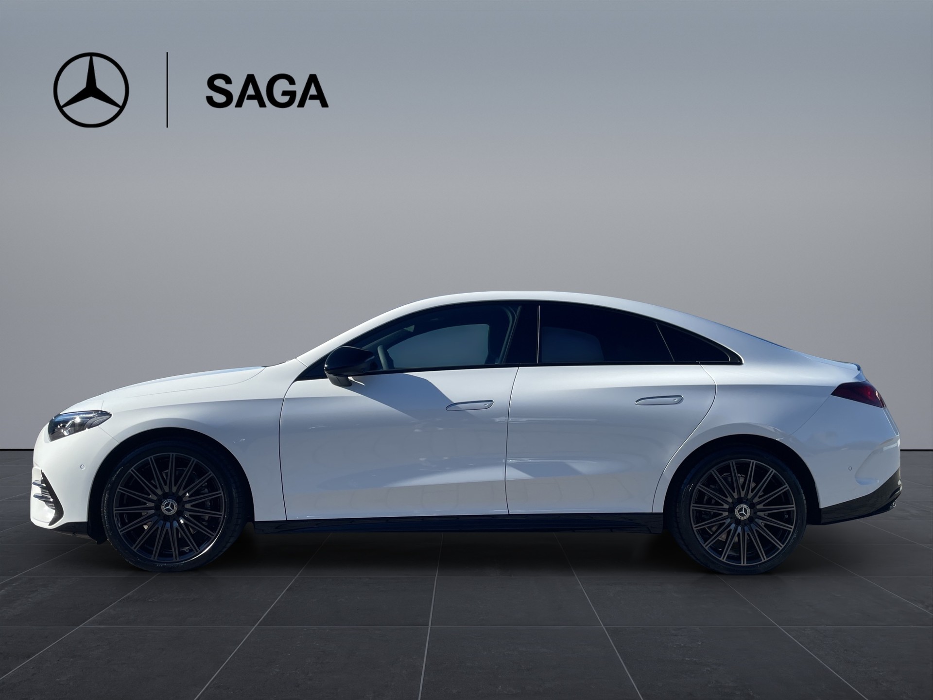 MERCEDES-BENZ CLA 350 4 Matic 85 kWh EQ-image-2