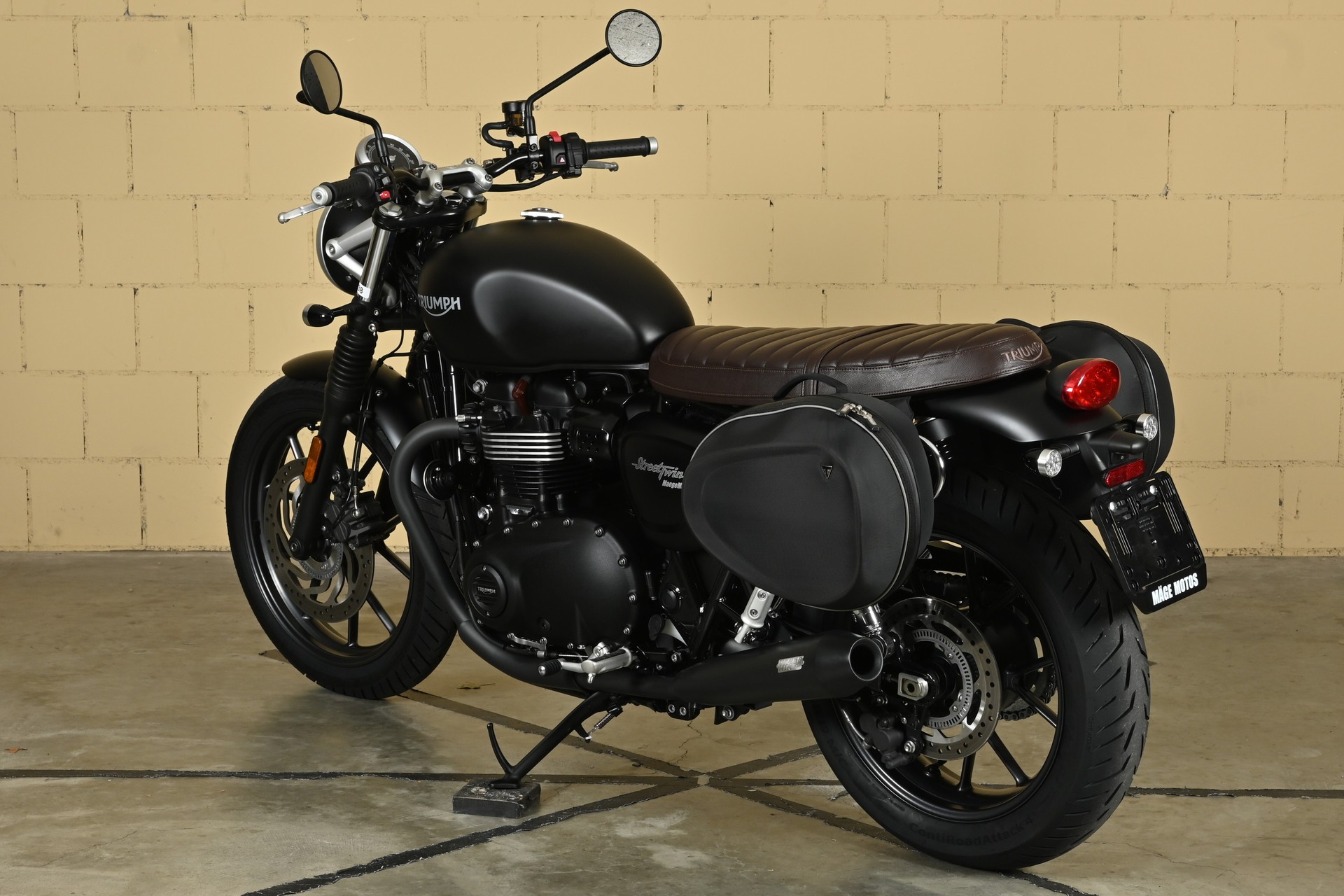 TRIUMPH Street Twin 900 i-image-5