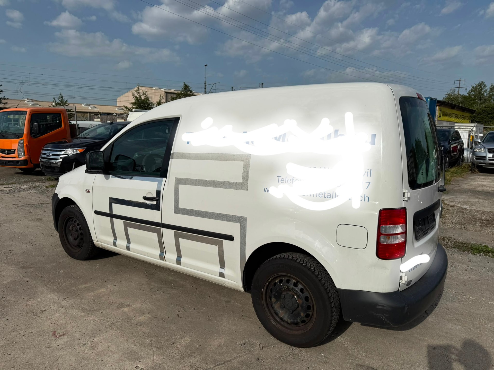 VW Caddy 1.2TSI Entry-image-4
