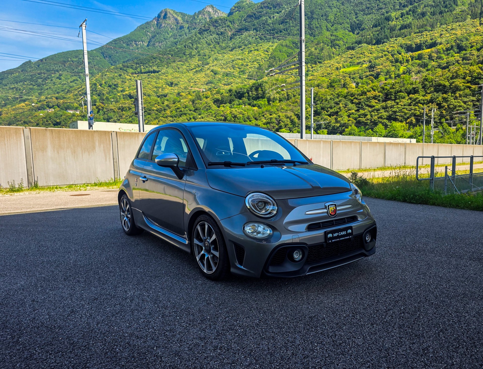 FIAT 595 1.4 16V Turbo Abarth Turismo-image-4