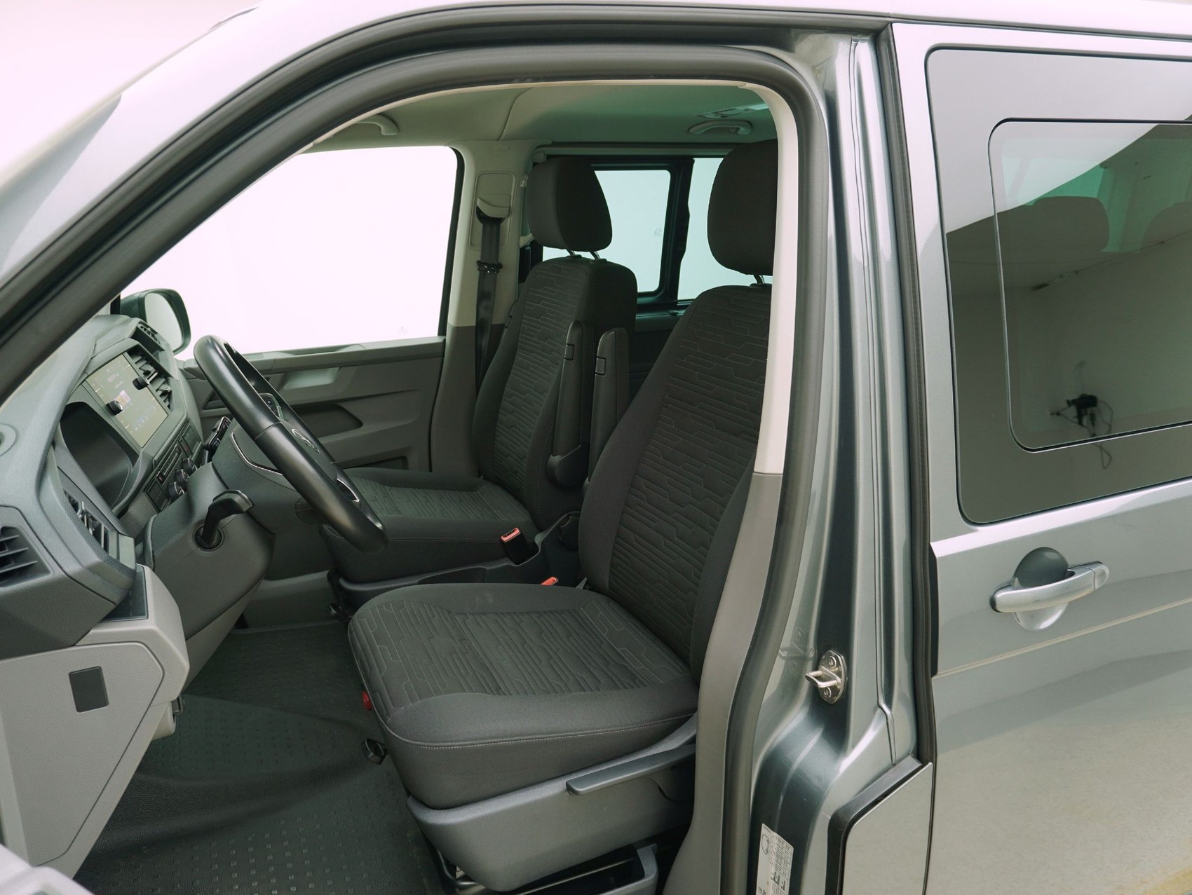 VW T6.1 Caravelle 3400 2.0 TDI DSG Comfortline Liberty-image-8