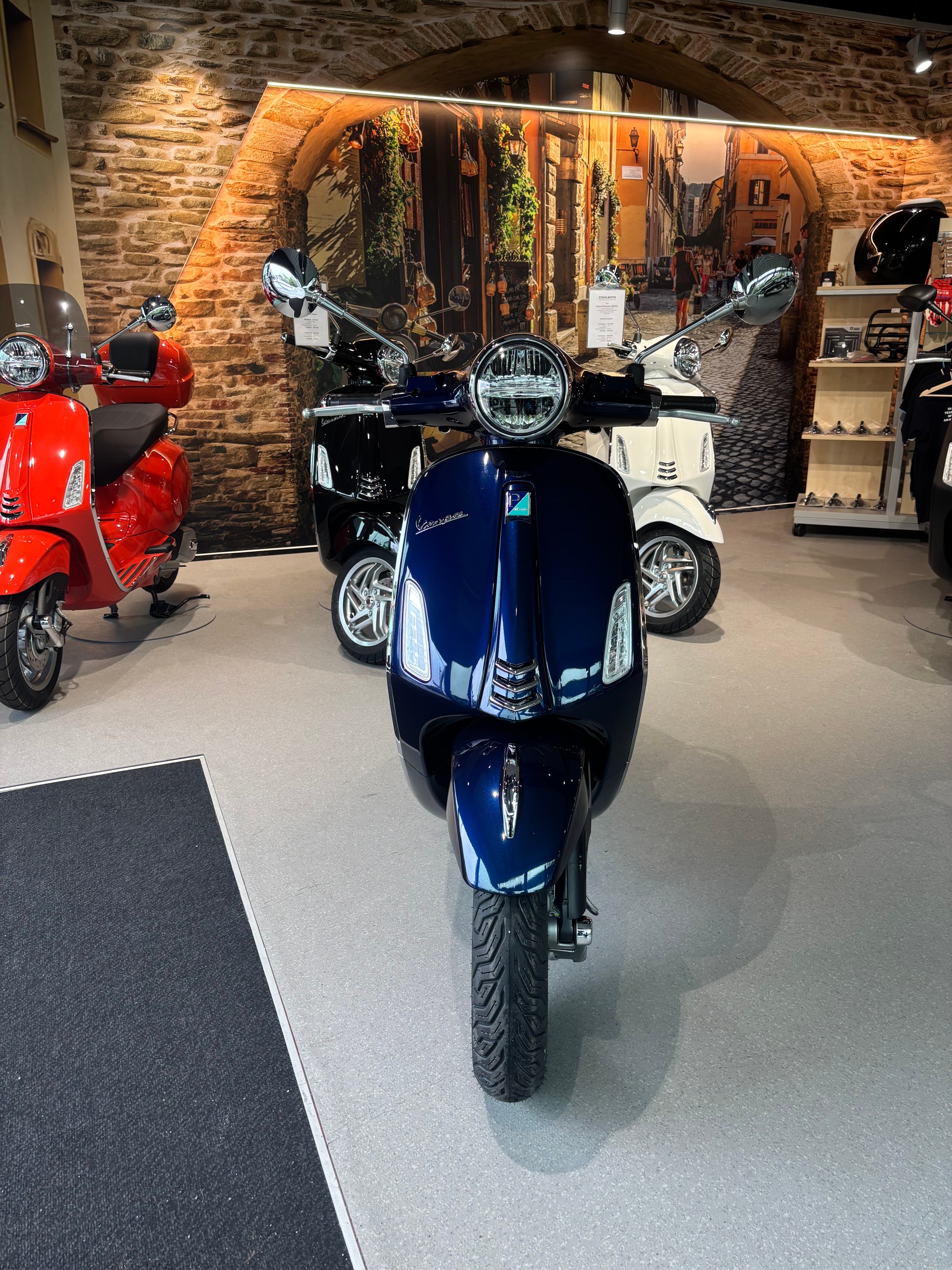 PIAGGIO Vespa Primavera 125 E5+-image-4
